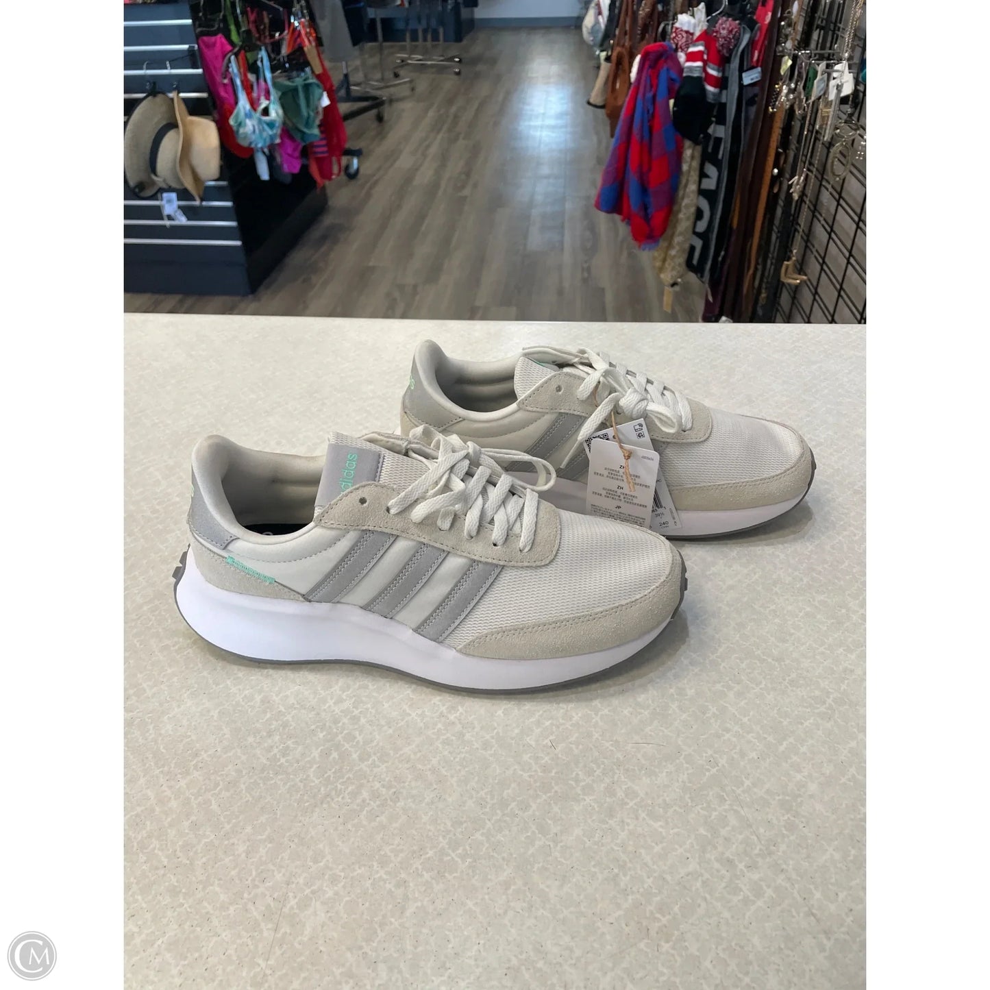 Shoes Sneakers By Adidas In Grey, Size: 7.5