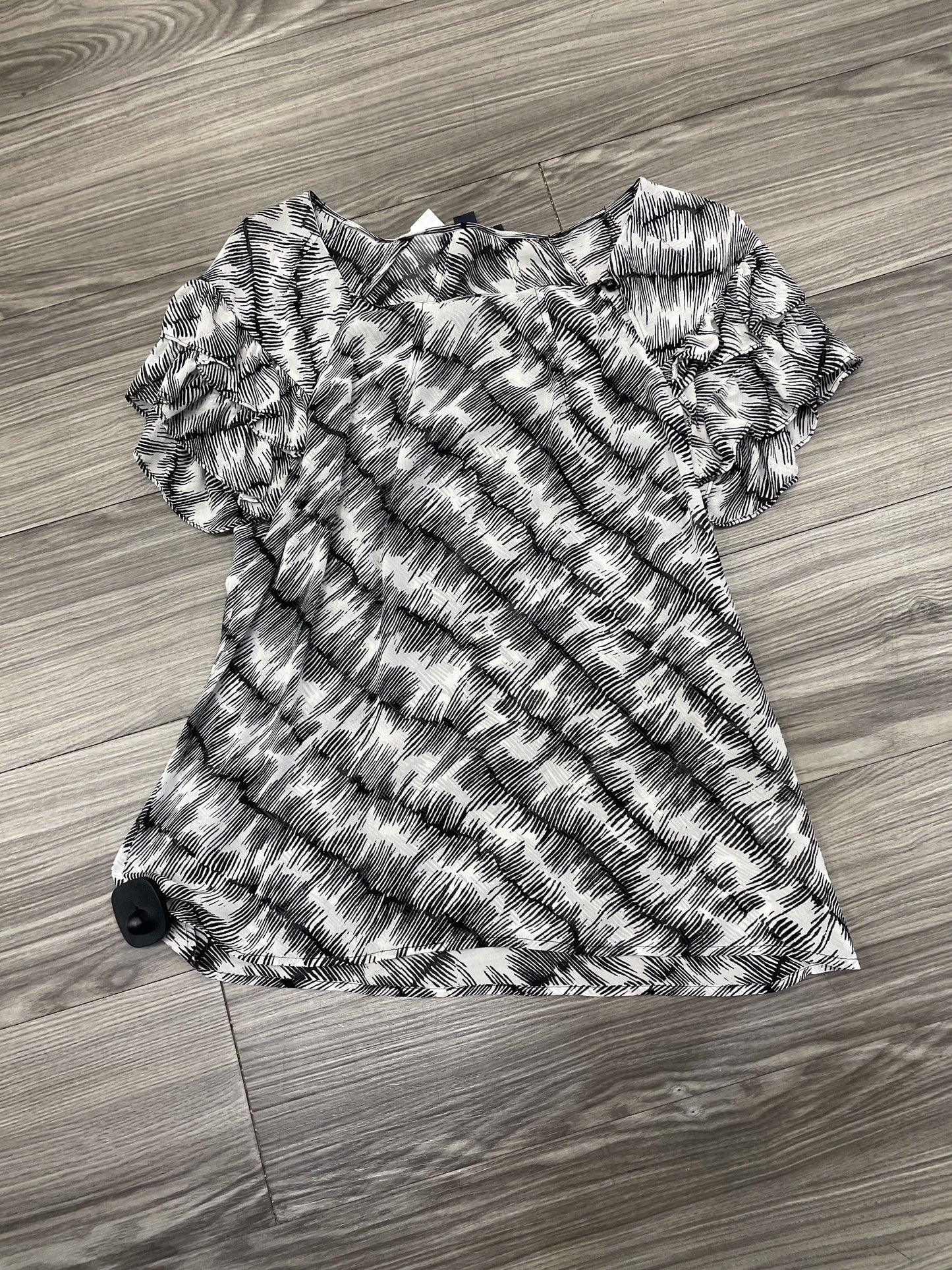 Blouse Short Sleeve By Banana Republic Size: M