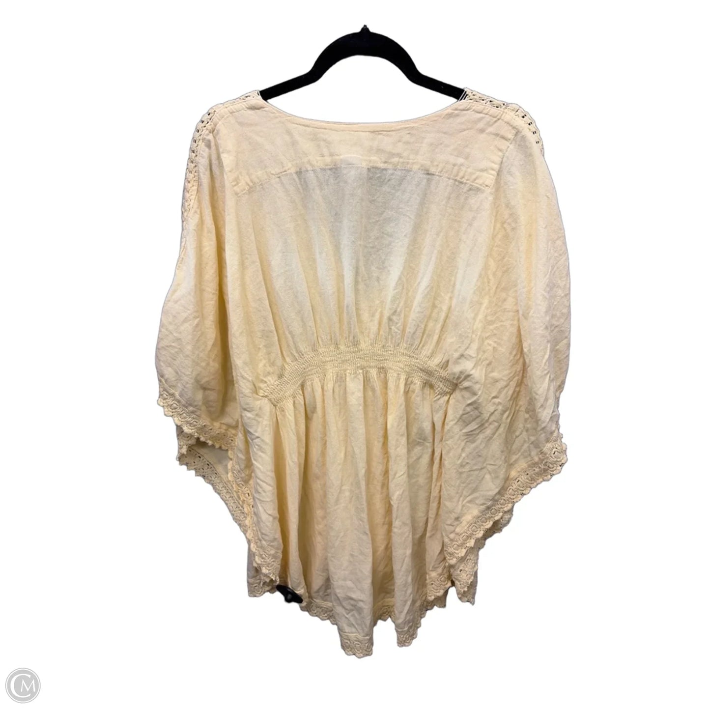 Top Short Sleeve By Clothes Mentor In Yellow, Size: L