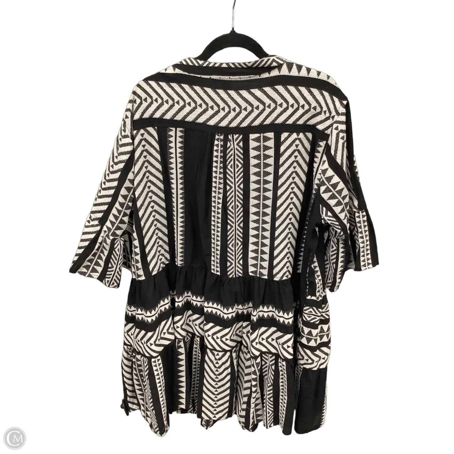 Dress Casual Short By Grace + Karma In Black & White, Size: 3x
