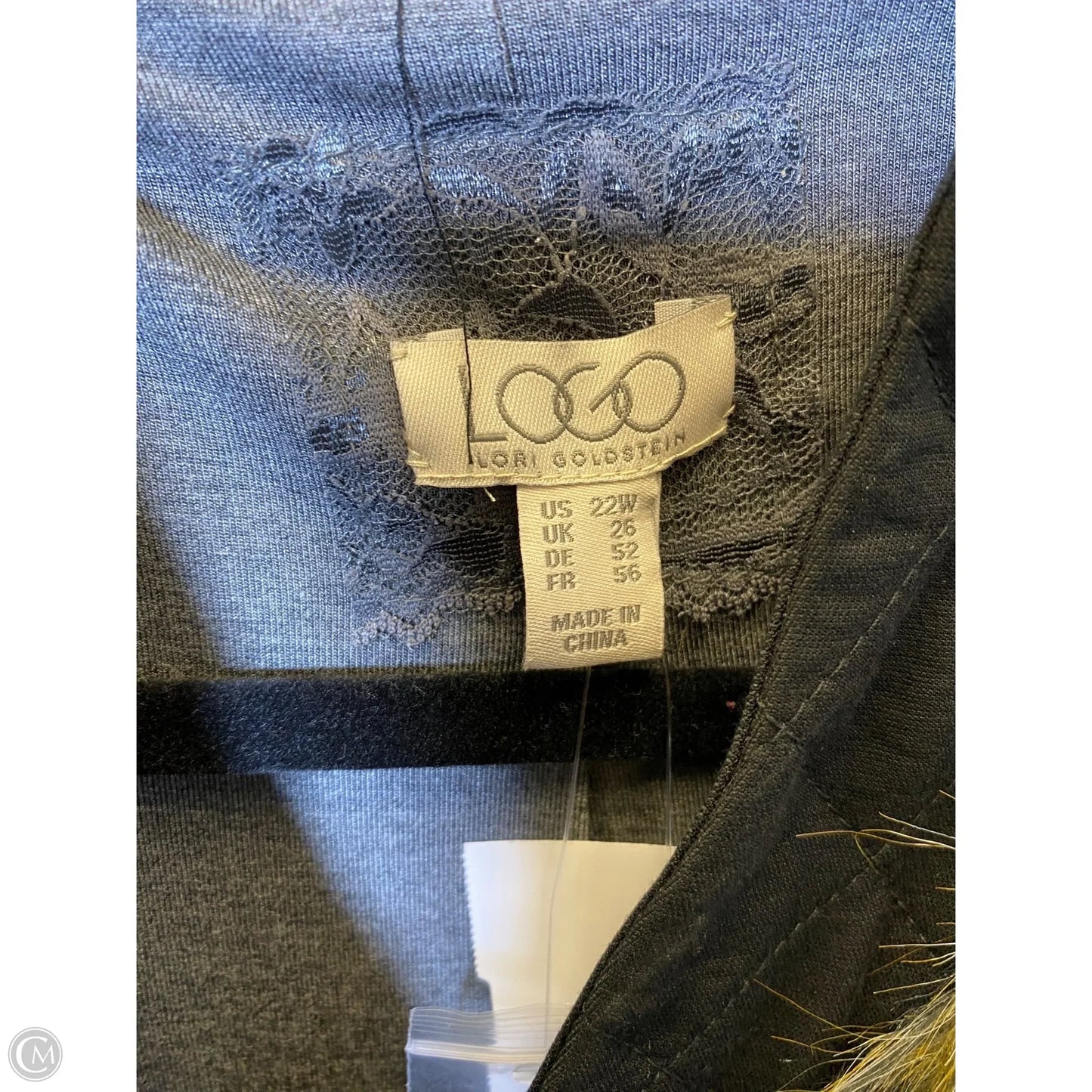 Coat Faux Fur & Sherpa By Logo In Black, Size: 22