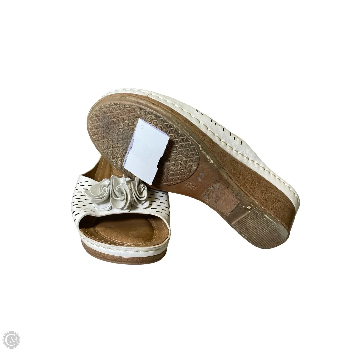 Shoes Heels Wedge By Clothes Mentor In Tan & White, Size: 10
