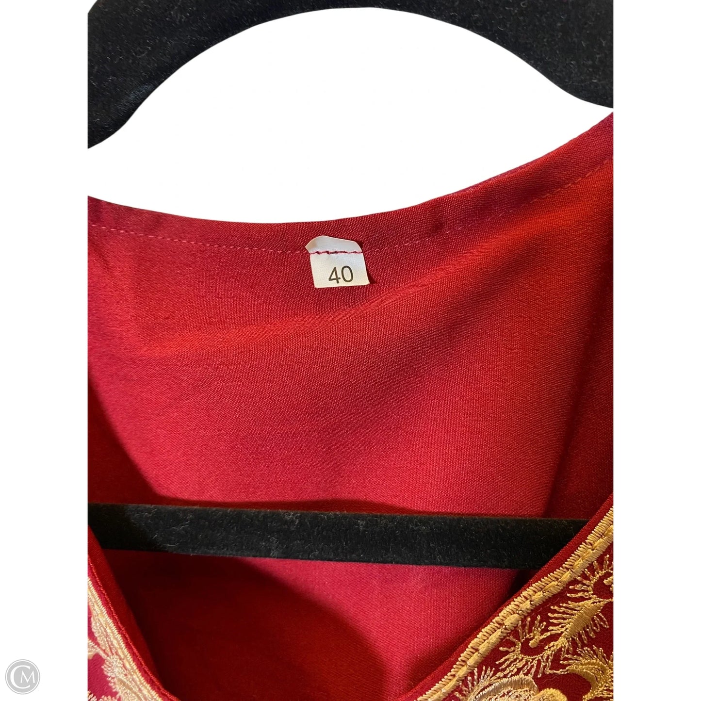 Top Long Sleeve By Clothes Mentor In Gold & Red, Size: M