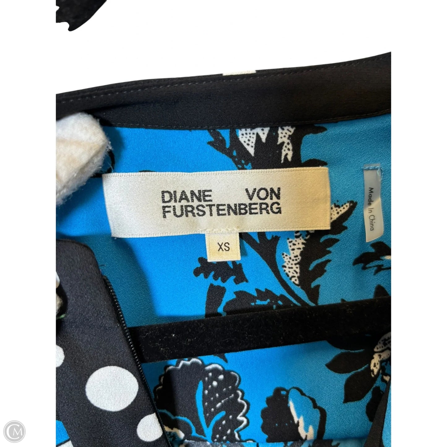 Top Long Sleeve Designer By Diane Von Furstenberg In Multi-colored, Size: Xs