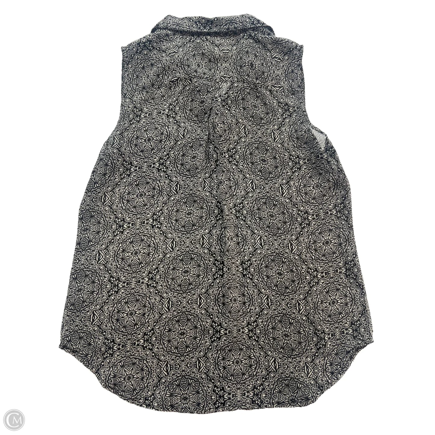 Blouse Sleeveless By Liz Claiborne In Geometric Pattern, Size: S