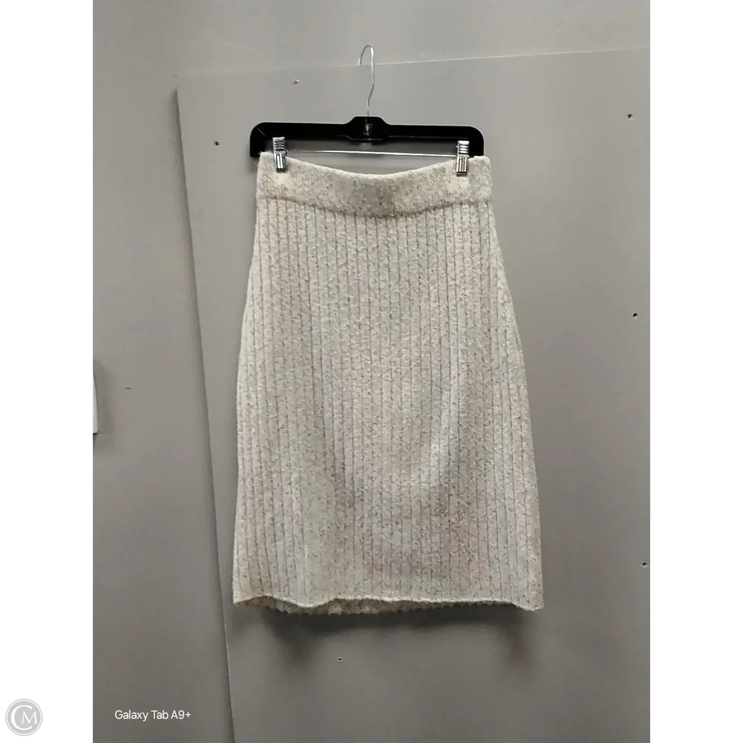 Sweater 2pc By Tea N Rose In Beige, Size: S
