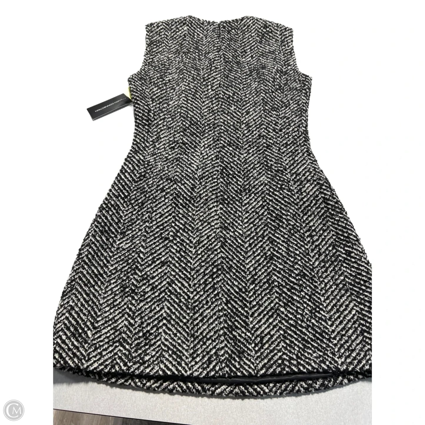 Dress Casual Short By French Connection In Black & White, Size: Xs