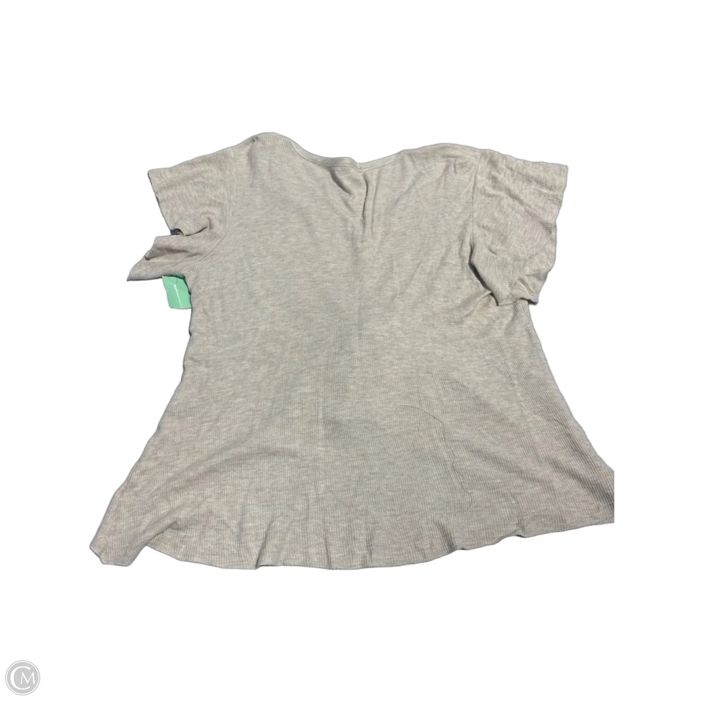 Top Short Sleeve By Maurices In Beige, Size: Xl