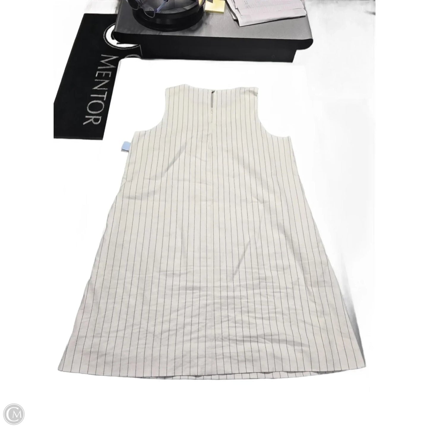 Dress Casual Short By Halogen In Striped Pattern, Size: 1x