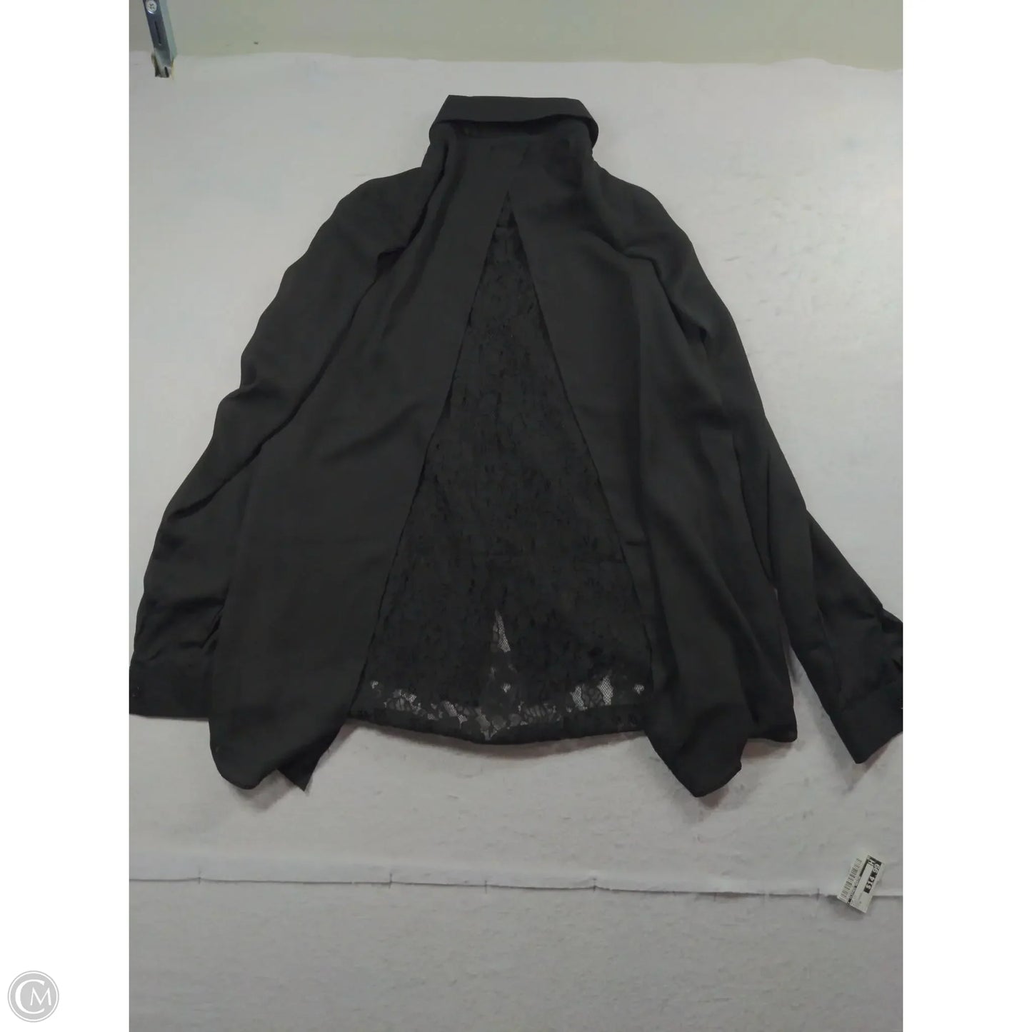 Top Long Sleeve By Clothes Mentor In Black, Size: M