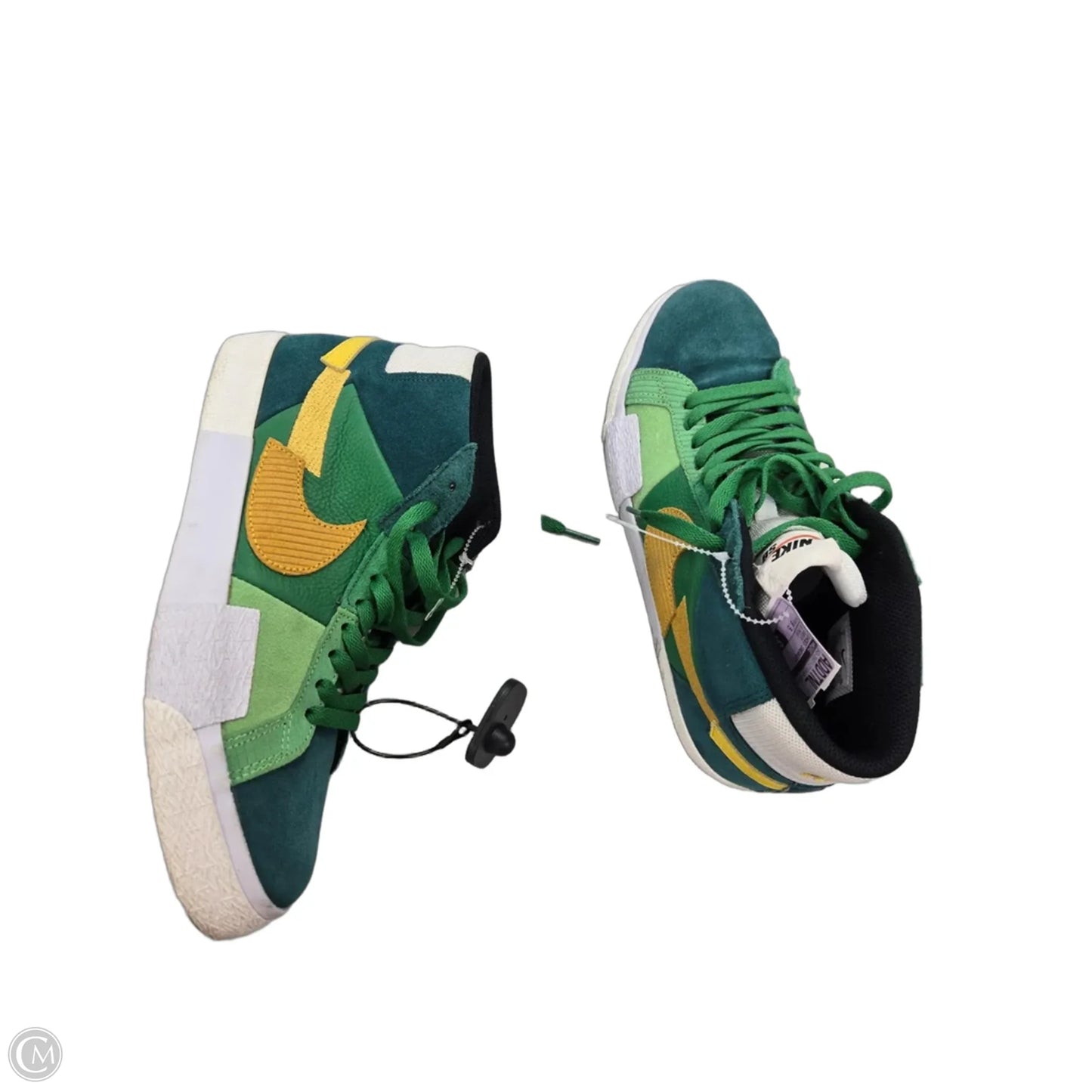 Shoes Sneakers By Nike In Green, Size: 9.5
