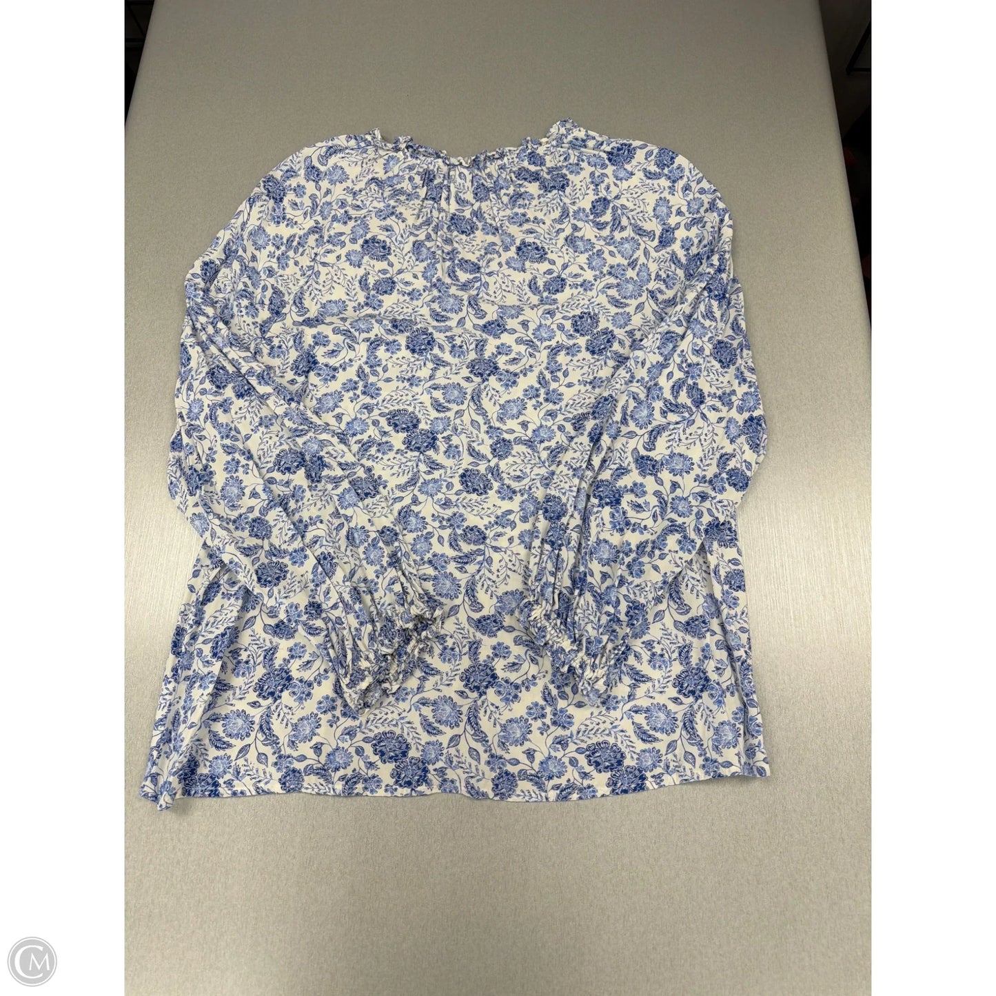 Top Long Sleeve By Old Navy In Blue & White, Size: S