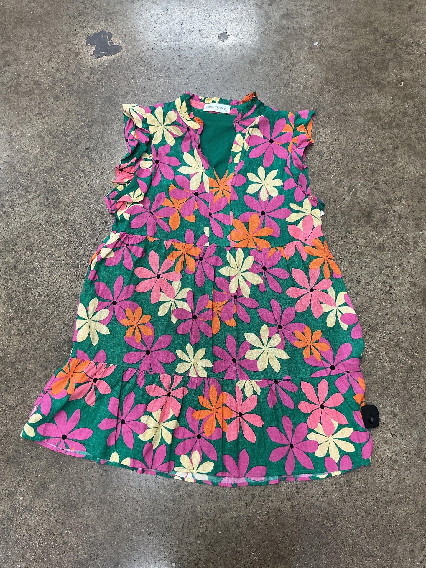 Dress Casual Short By Clothes Mentor In Green, Size:M