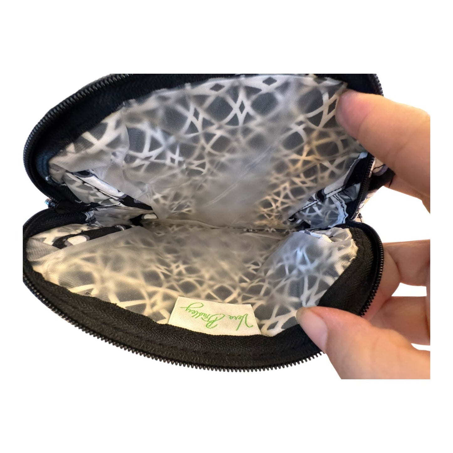 Wristlet By Vera Bradley In Black & White, Size:Small