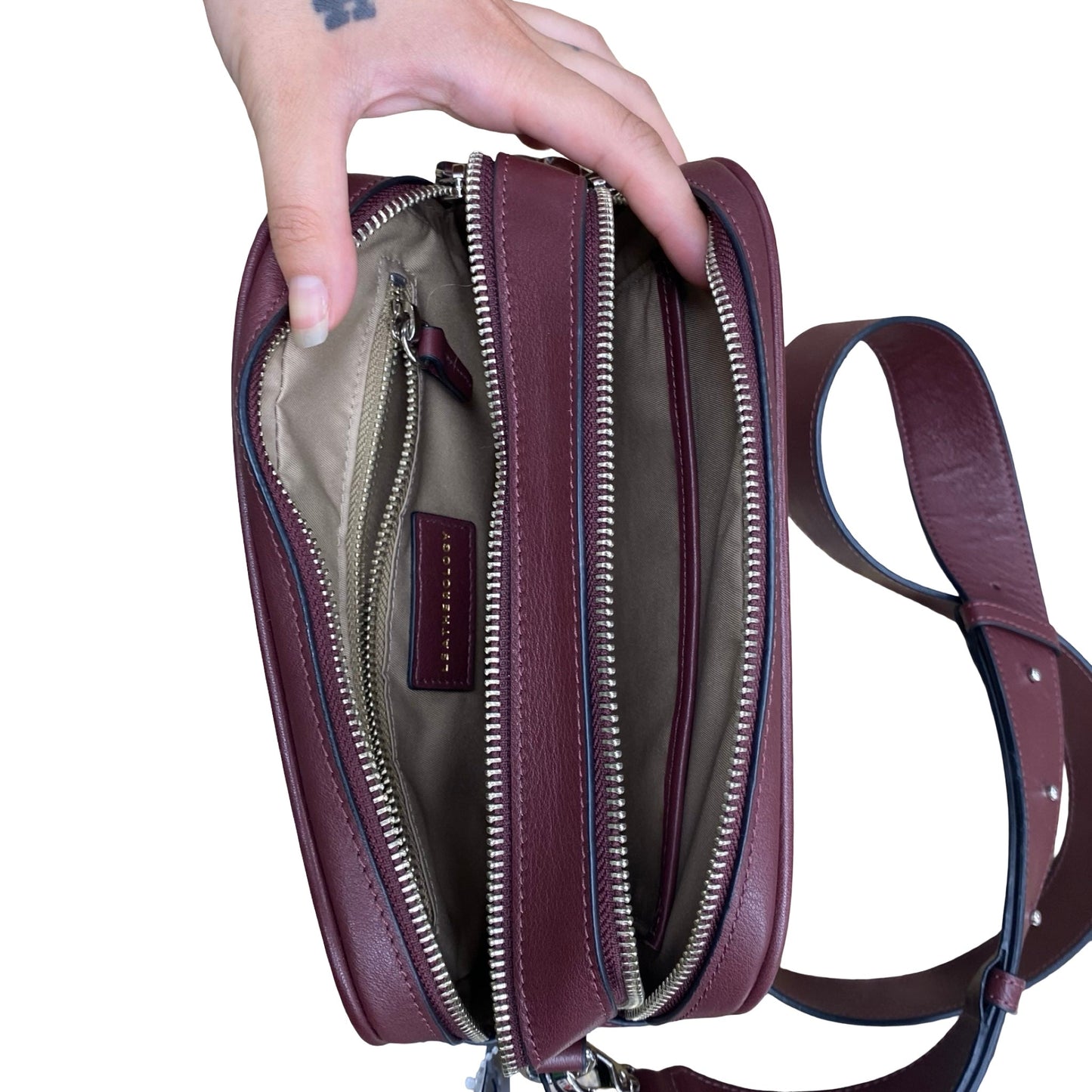 Handbag Leather By Cmc In Maroon, Size:Medium