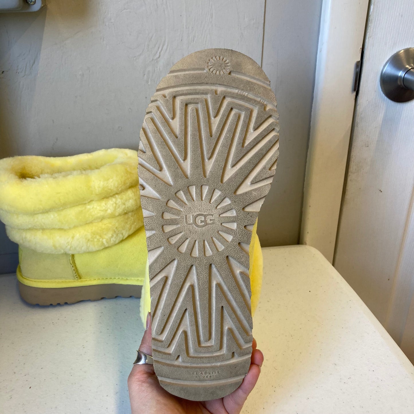 Boots Designer By Ugg In Yellow, Size:8