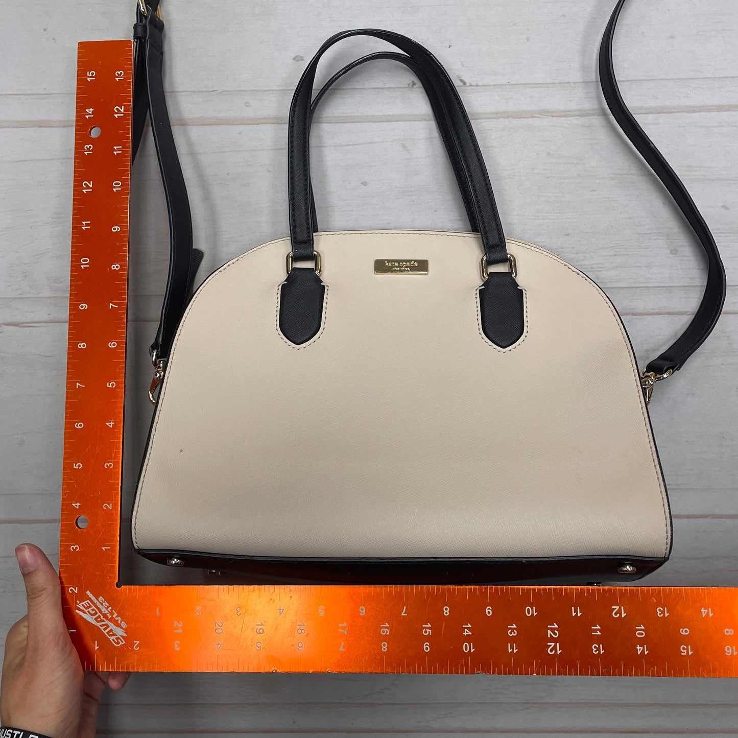 Handbag Designer By Kate Spade, Size: Medium