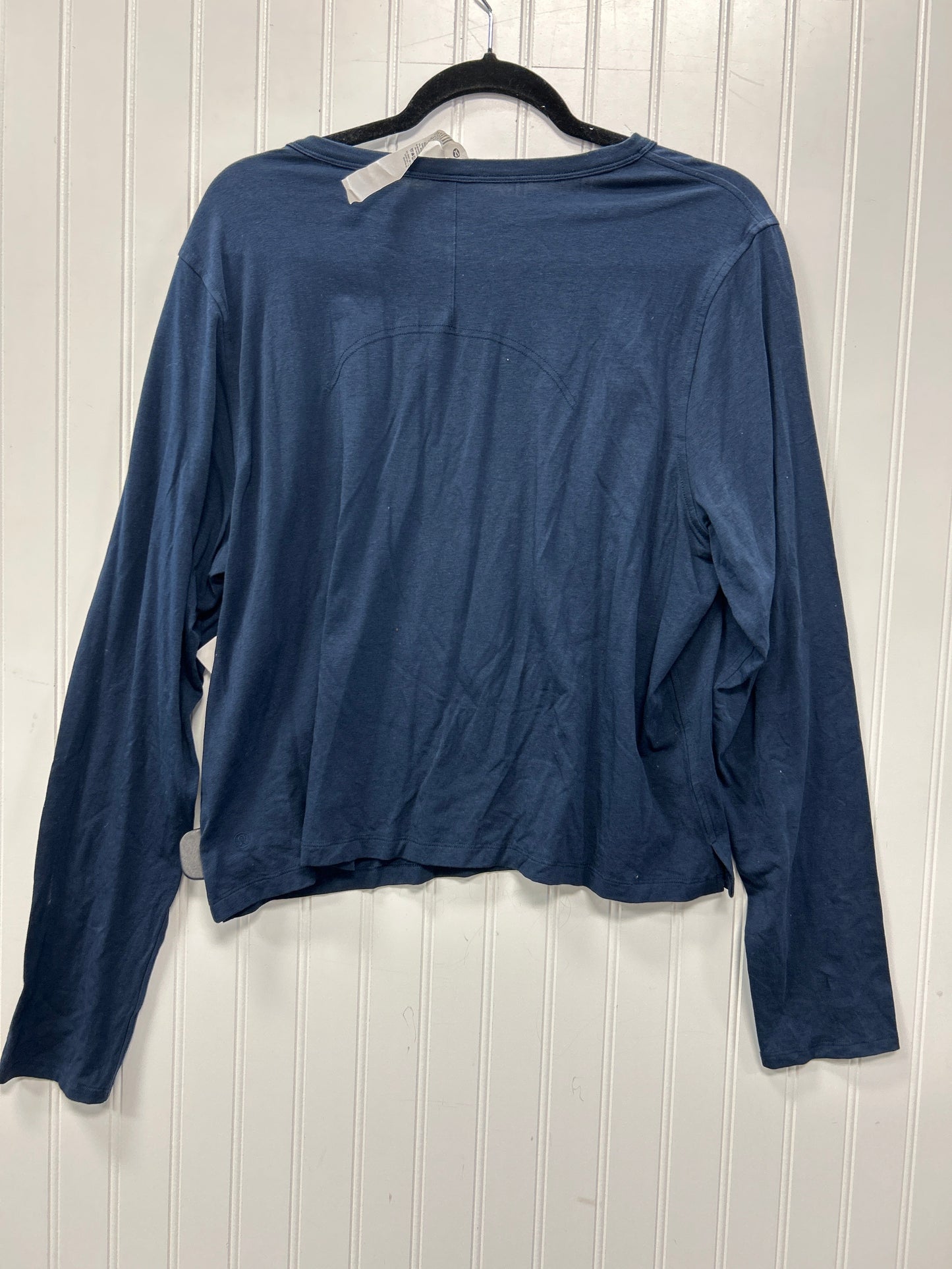 Athletic Top Ls Crewneck By Lululemon In Blue, Size:14