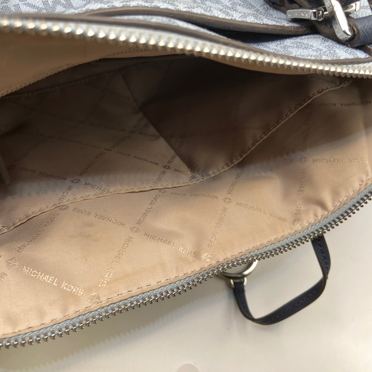 Handbag Designer By Michael By Michael Kors, Size: Large