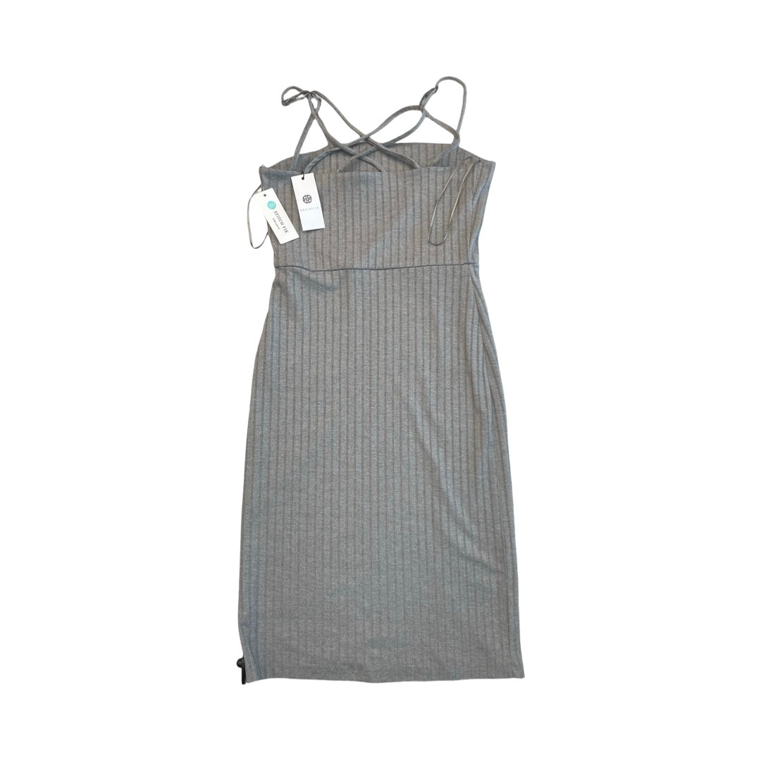 Dress Casual Midi By Socialite In Grey, Size:Mp