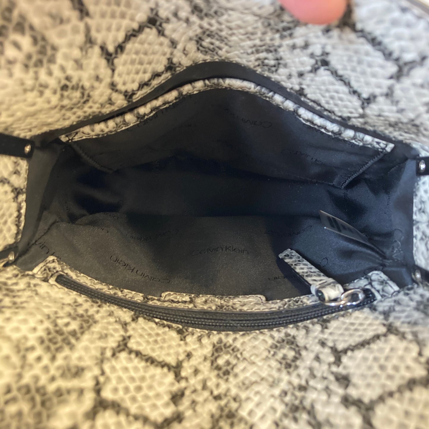 Crossbody Leather By Calvin Klein In Animal Print, Size:Small