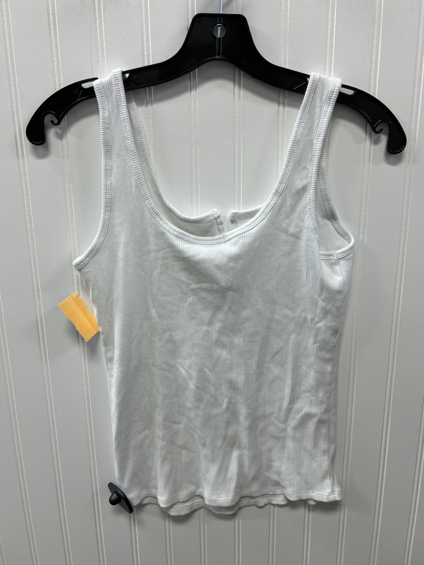 Top Sleeveless By Active Usa In White, Size:L