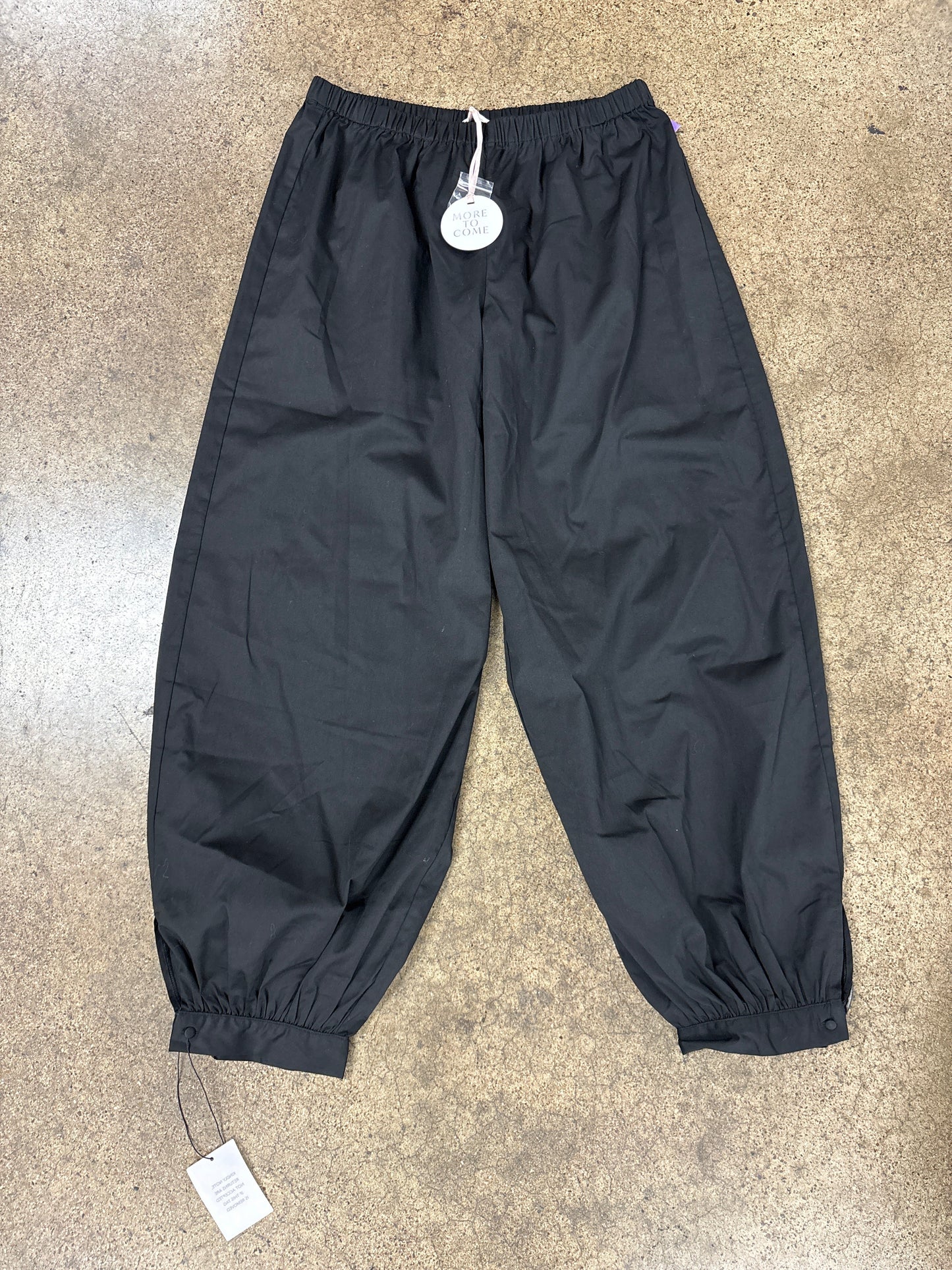 Pants Joggers By Clothes Mentor In Black, Size:M