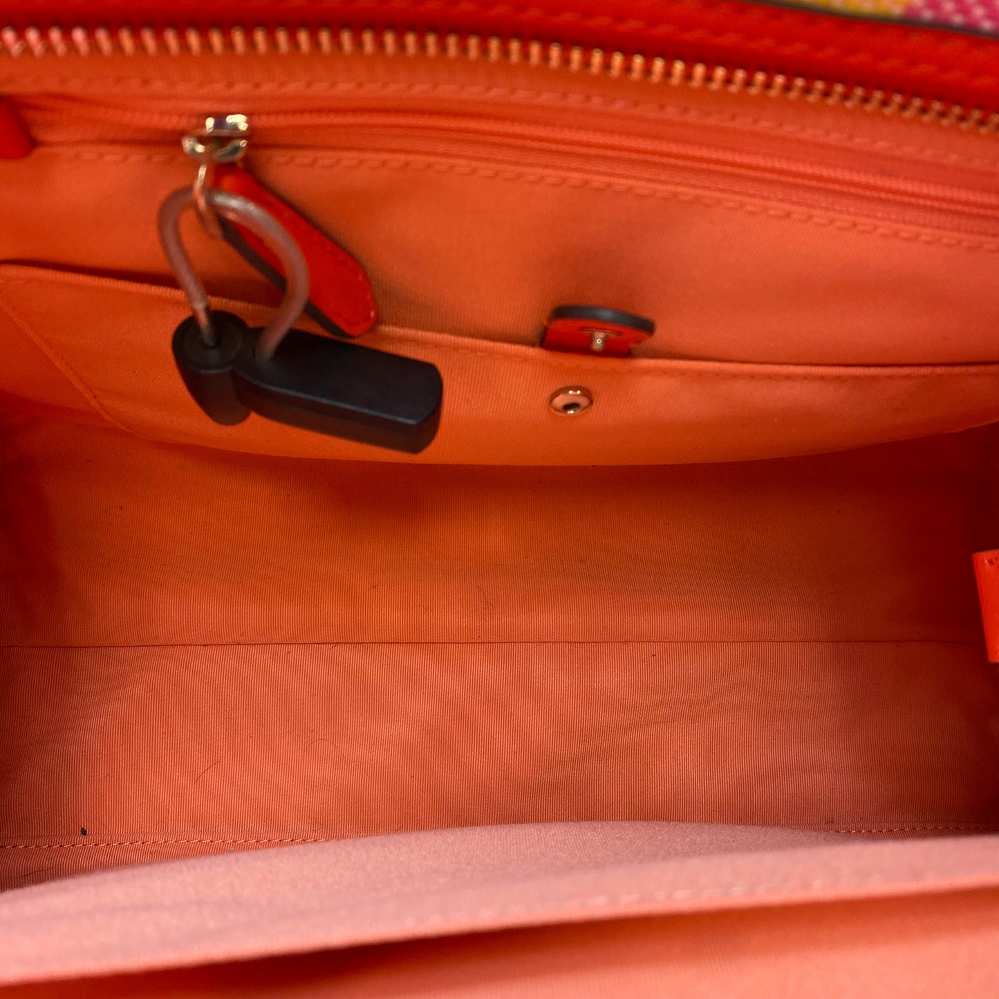 Handbag Designer By Kate Spade, Size: Large