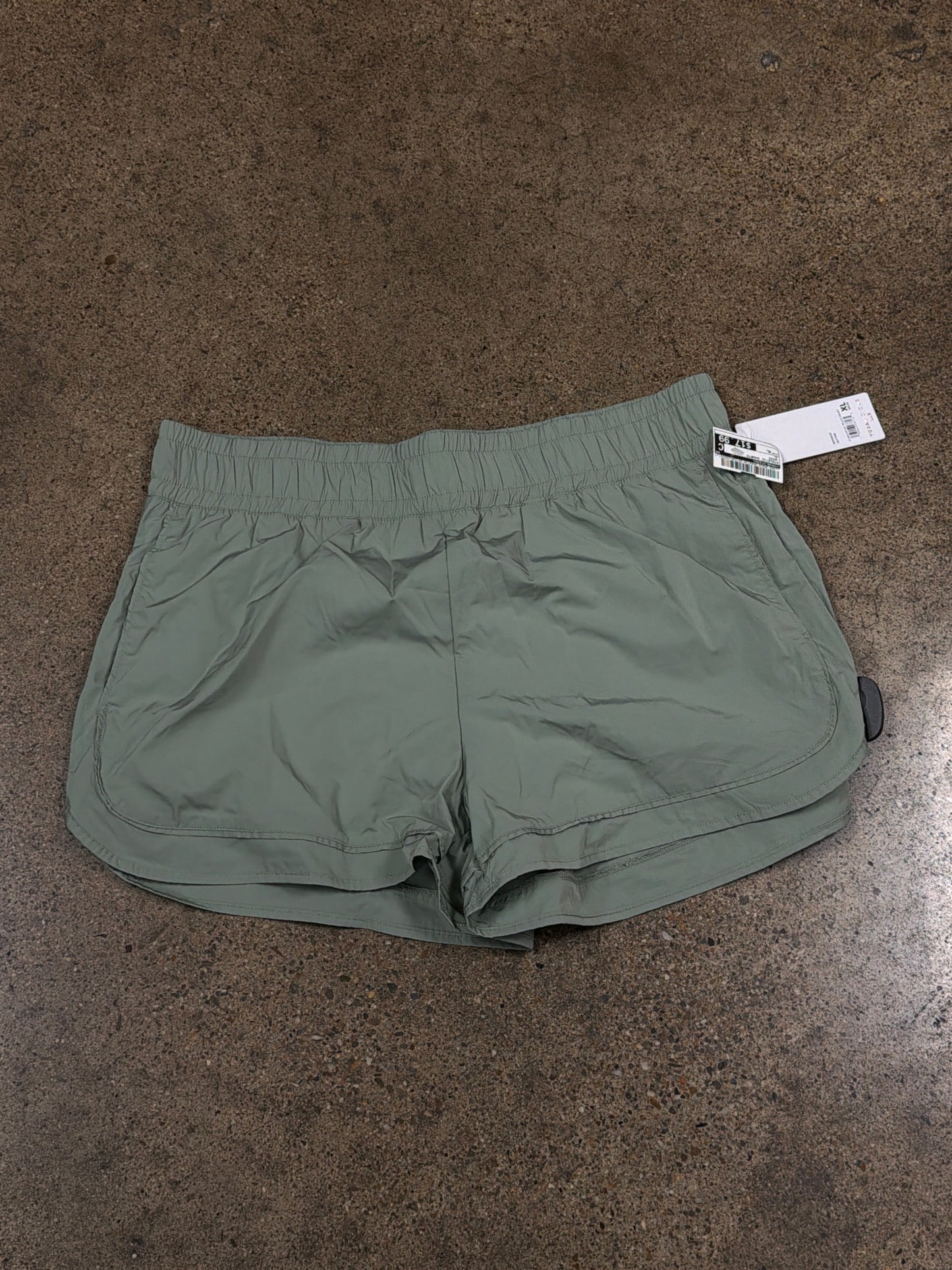 Athletic Shorts By Yogalicious In Green, Size:Xl