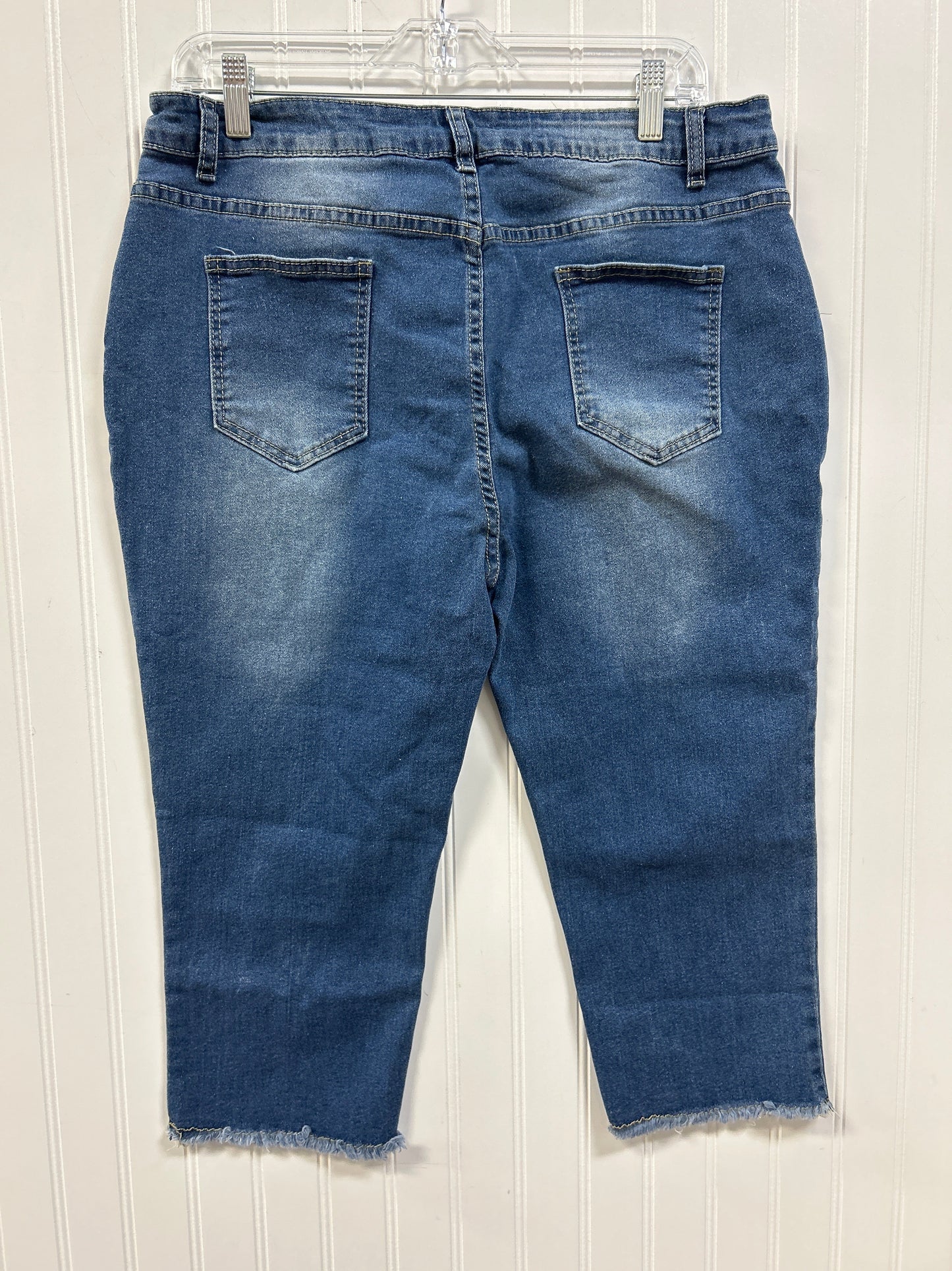 Capris By Cmc In Blue Denim, Size:Xl