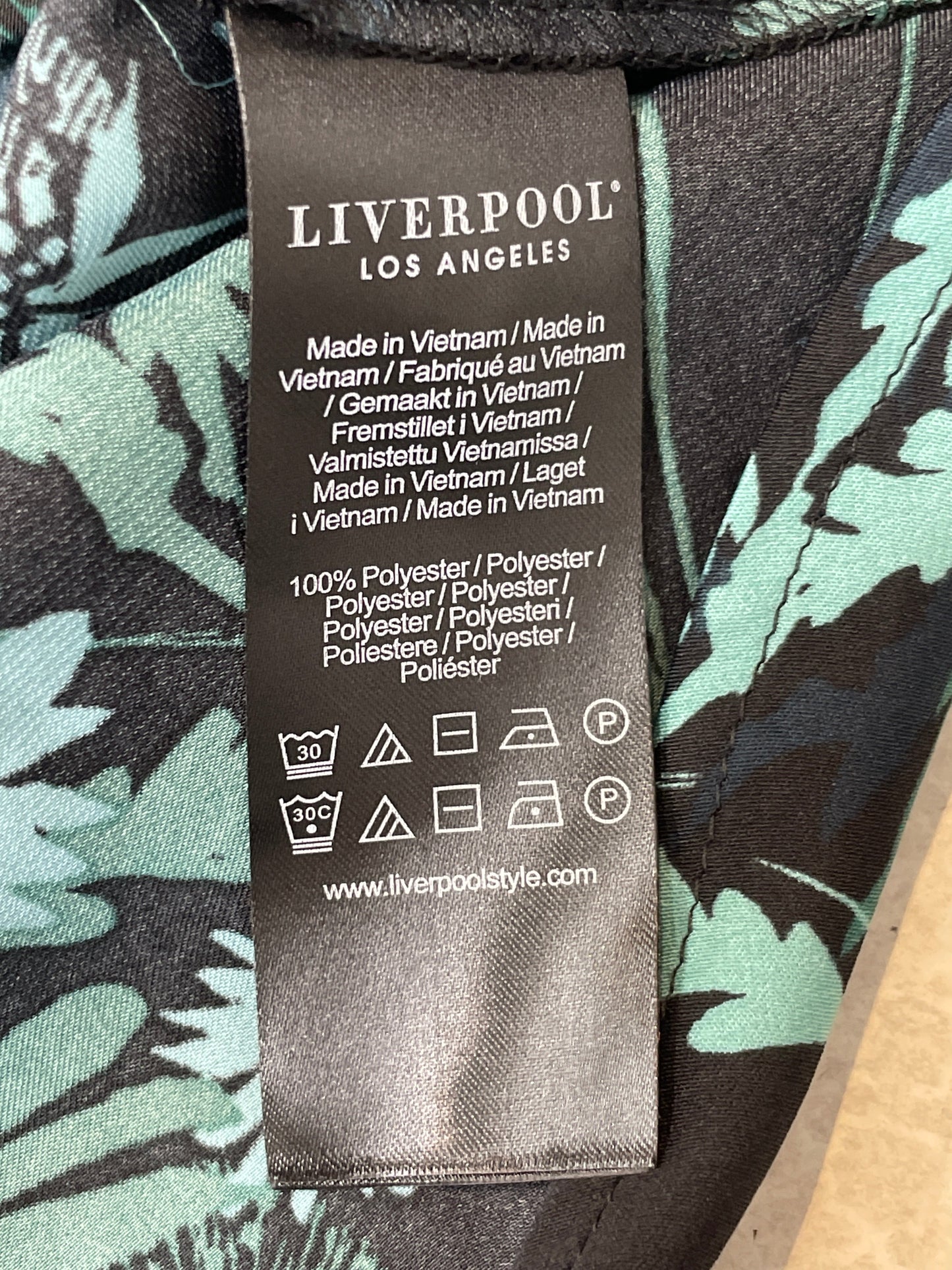 Blouse Ls By Liverpool In Black & Green, Size:S