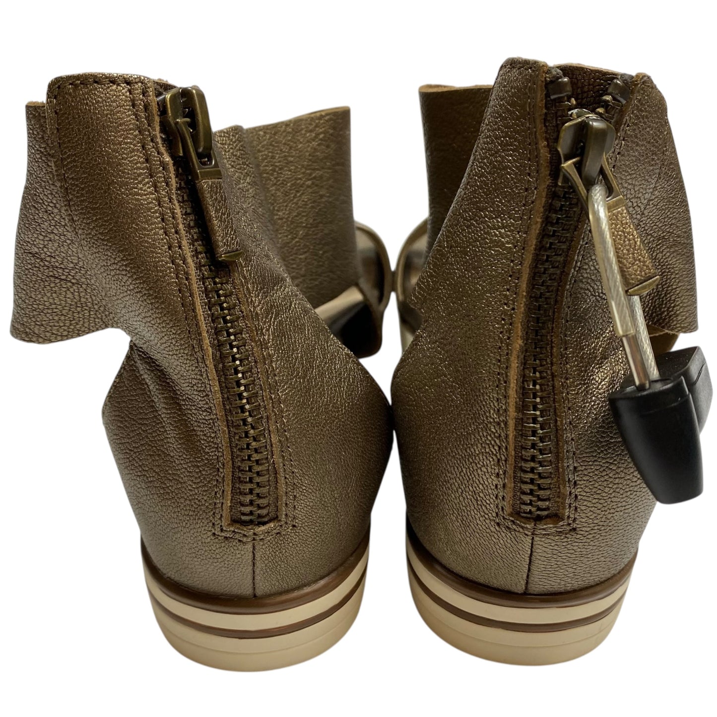 Sandals Flats By Eileen Fisher In Brown, Size:8