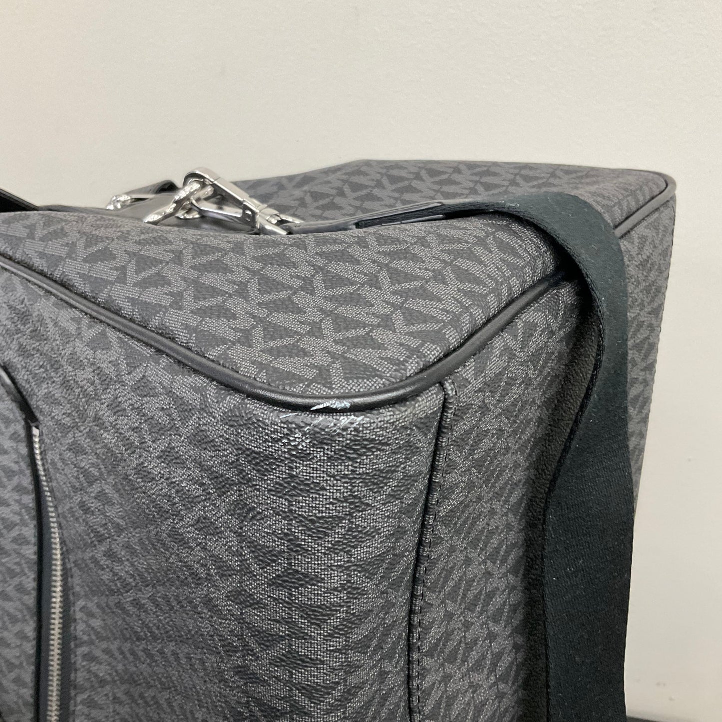 Duffle And Weekender Designer By Michael Kors, Size: Large