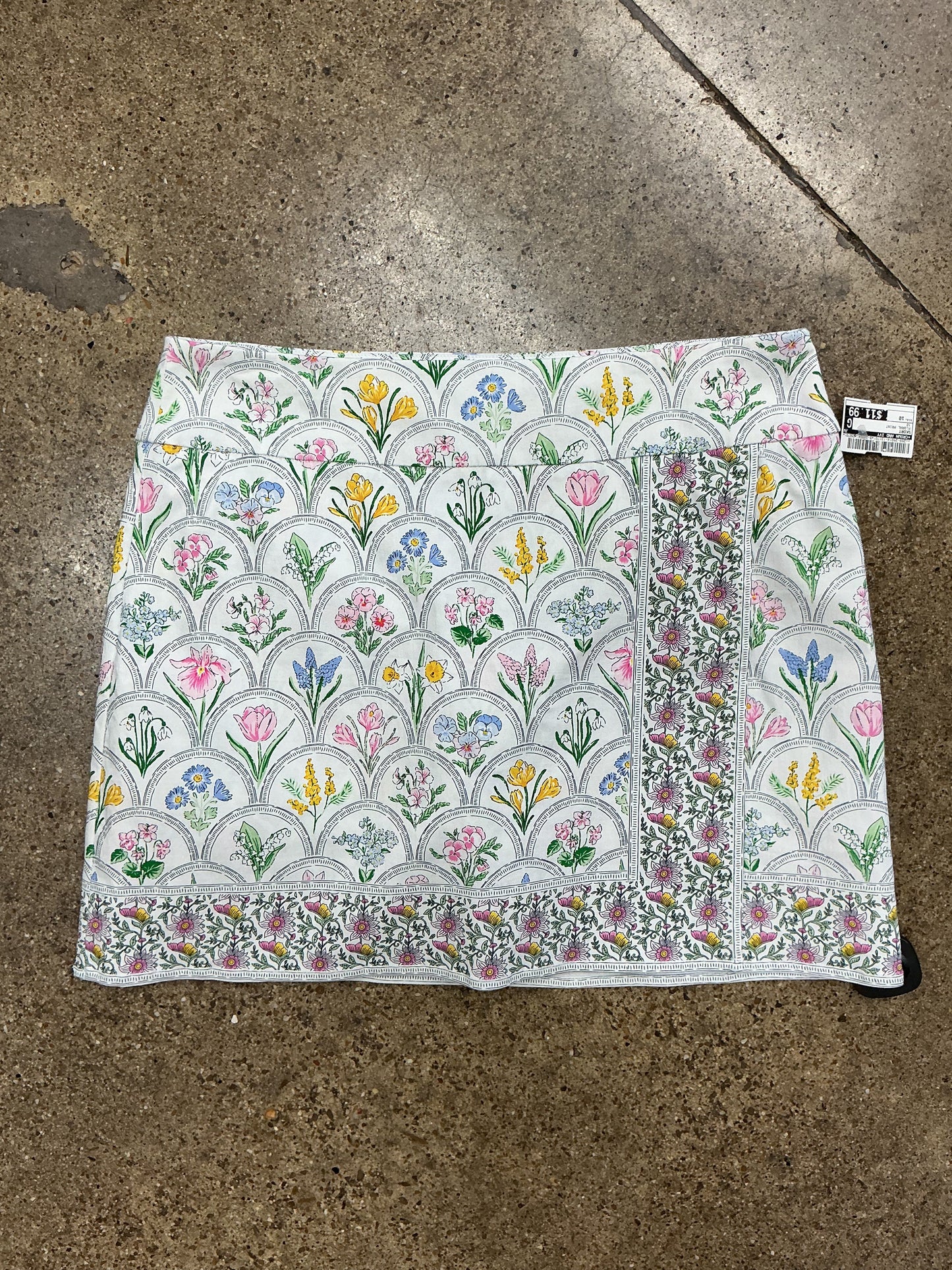 Skort By Crown And Ivy In Floral Print, Size:10