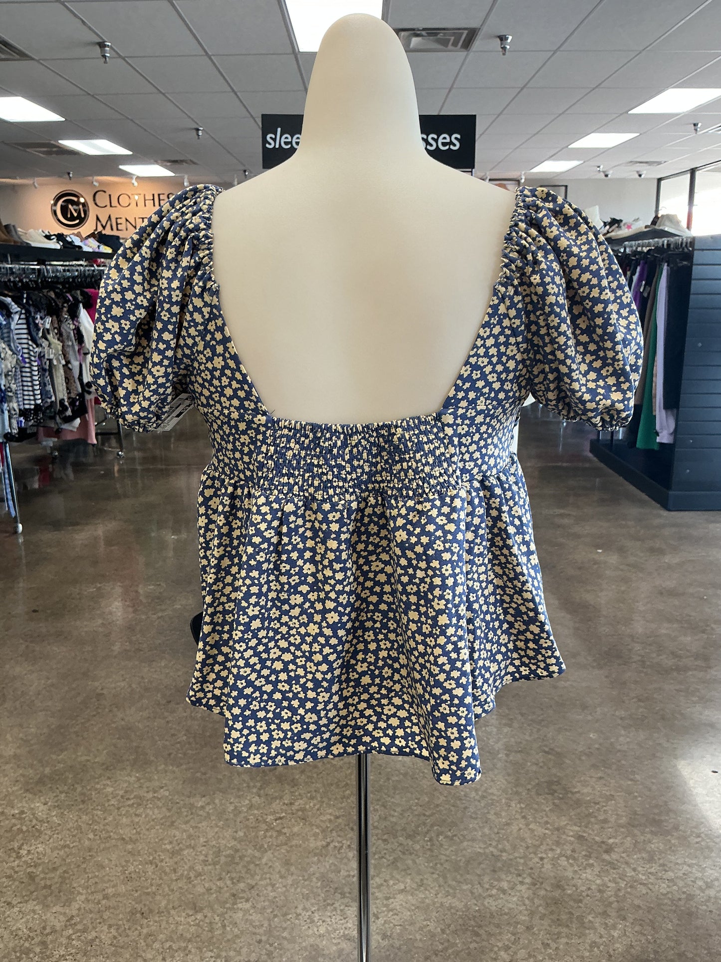Top Ss By Clothes Mentor In Blue & Yellow, Size:S