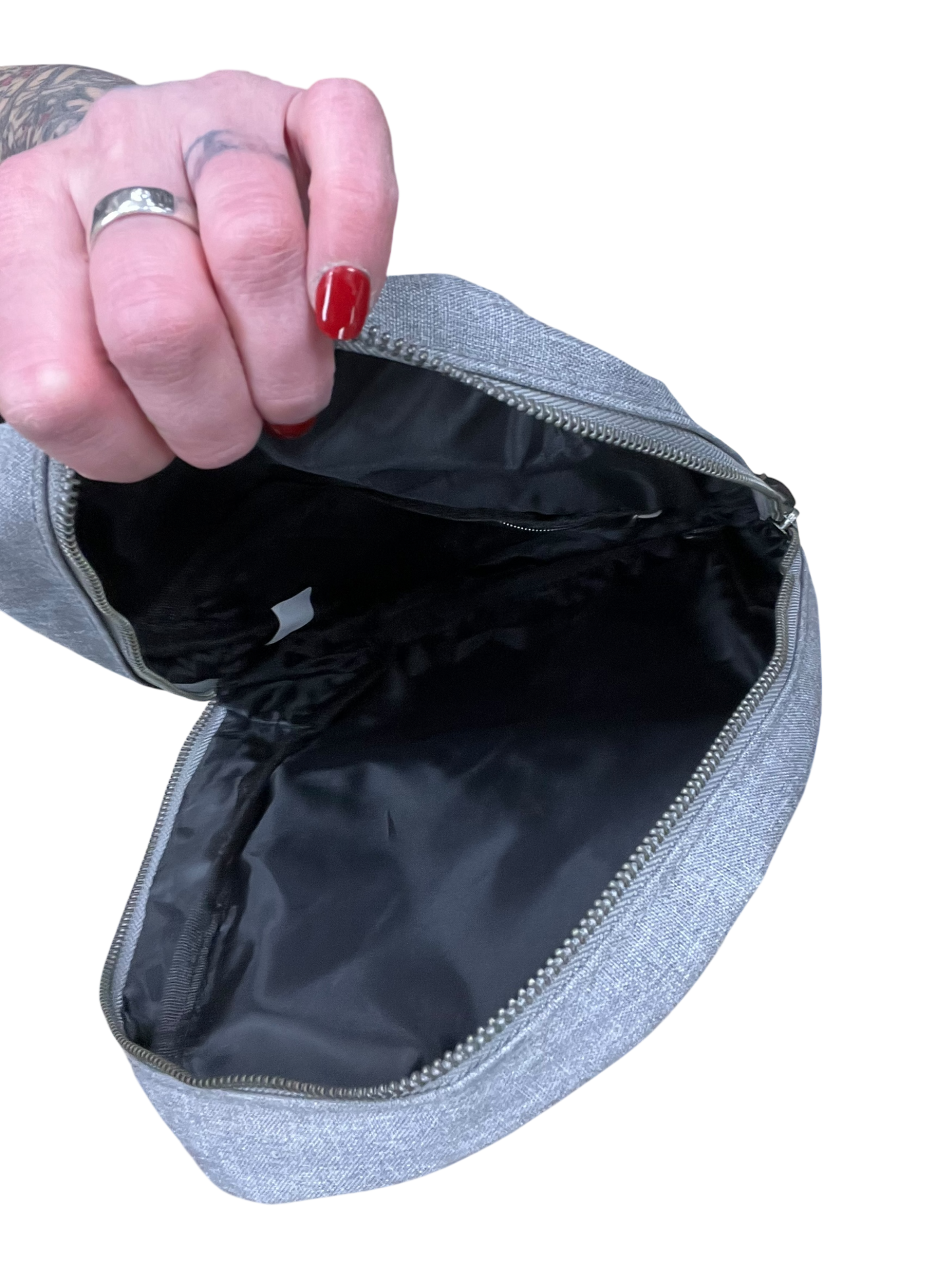 Backpack By Clothes Mentor In Grey, Size:Medium