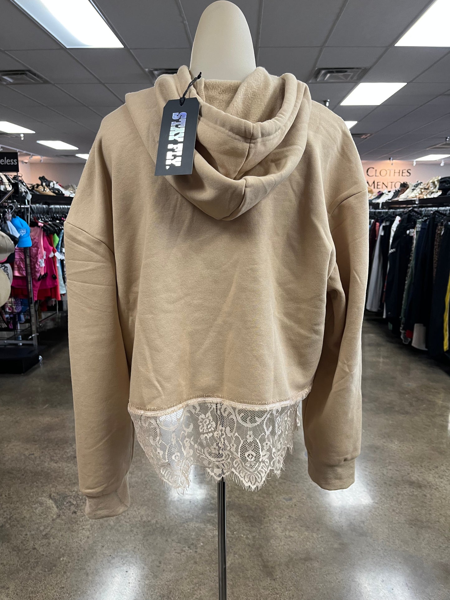 Sweatshirt Hoodie By Clothes Mentor In Tan, Size:M