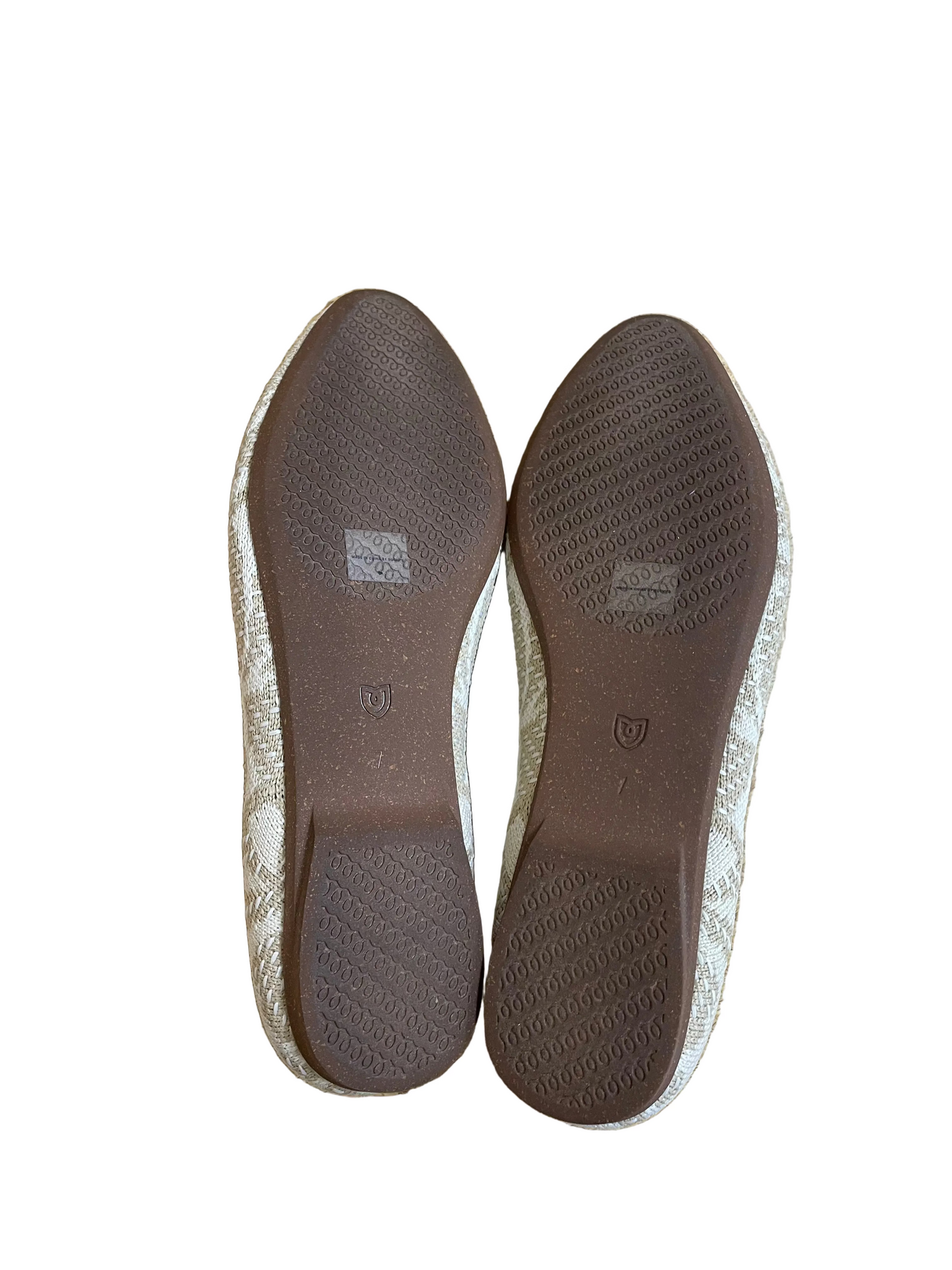 Shoes Flats By Rothys In Cream & Tan, Size:7