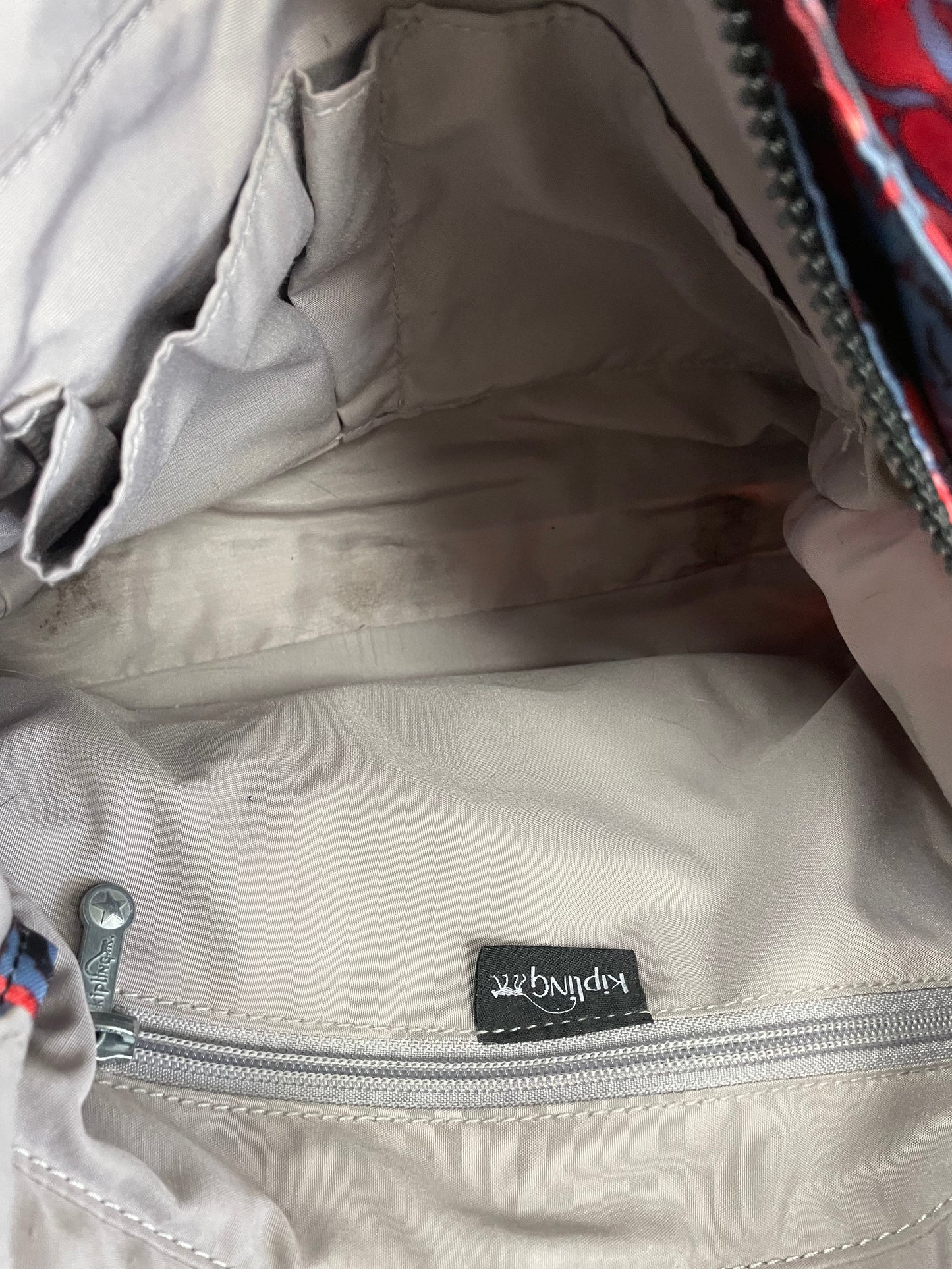 Crossbody By Kipling, Size: Medium