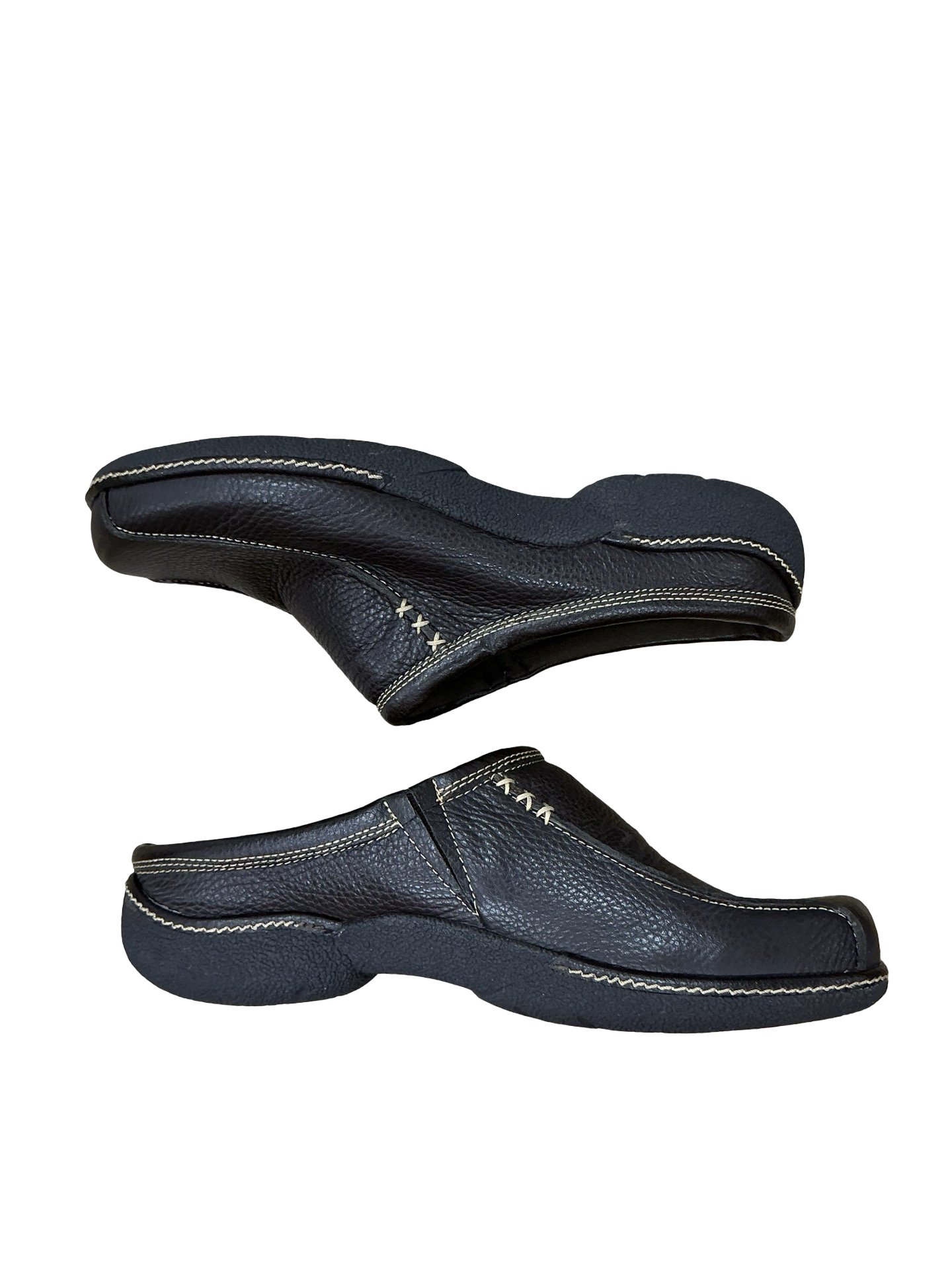 Shoes Flats By Bare Traps In Brown, Size:11