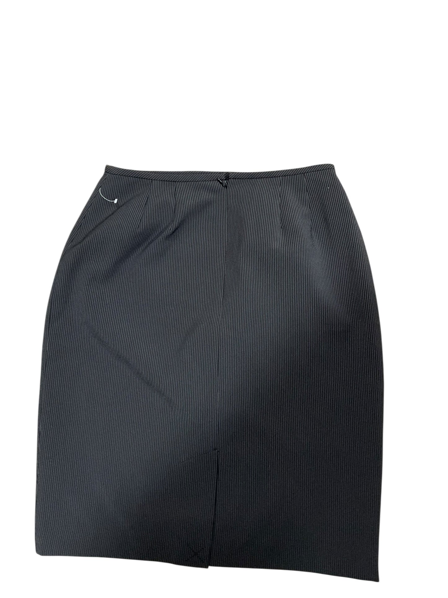 Skirt Mini & Short By Clothes Mentor In Black, Size:8P