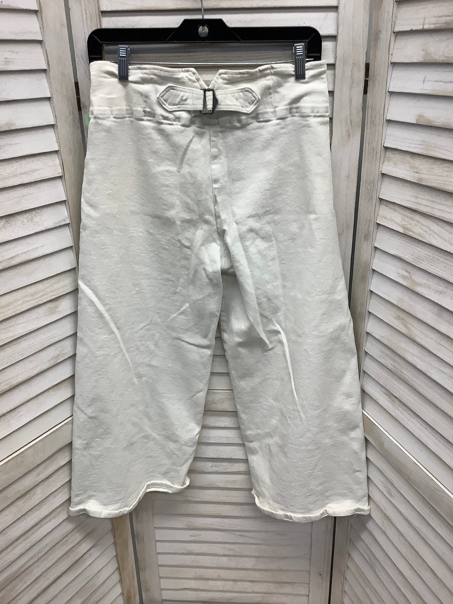 Capris By Wishlist Size: M