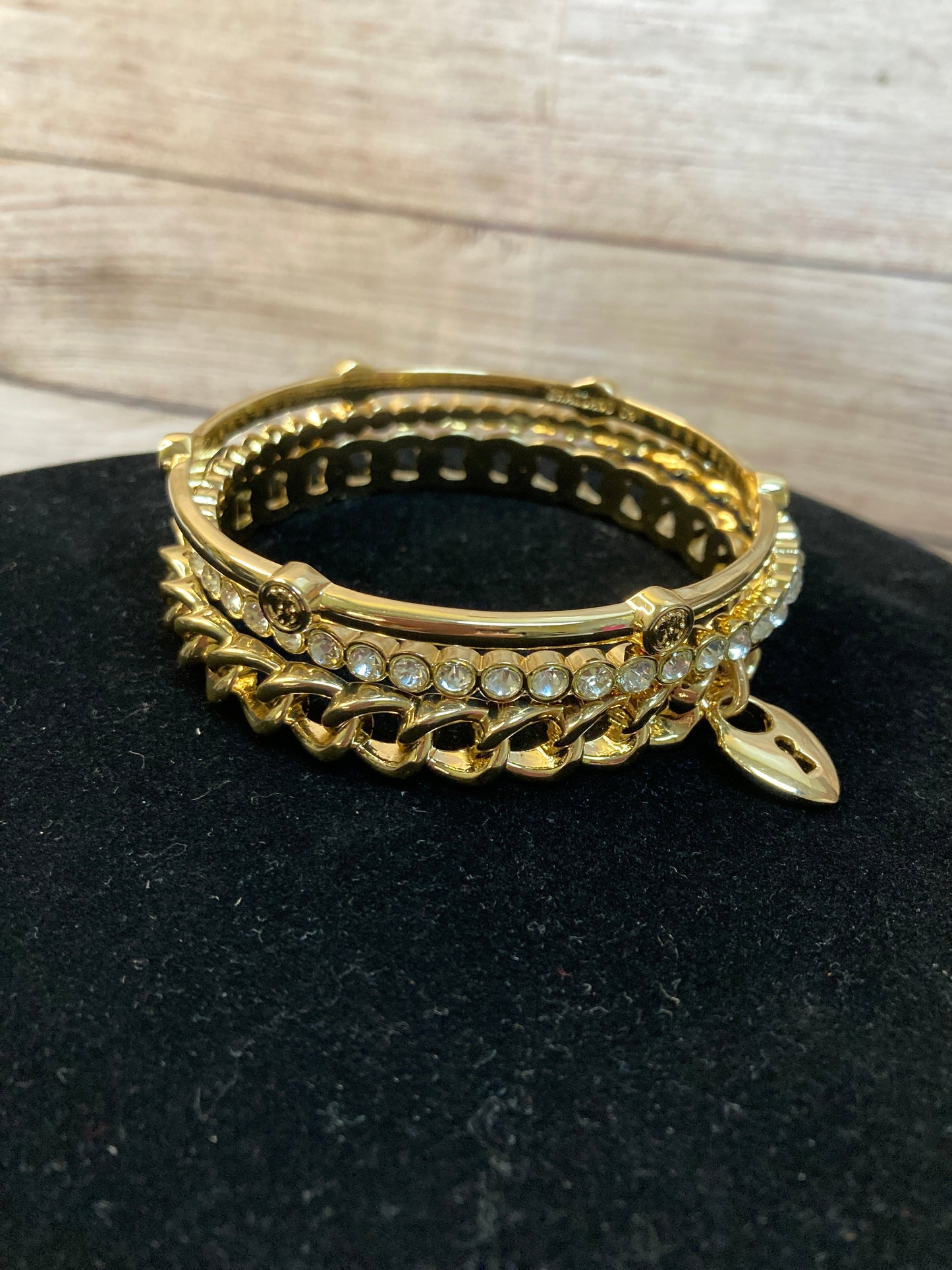 Bracelet Set By Cmc Size: 03 Piece Set