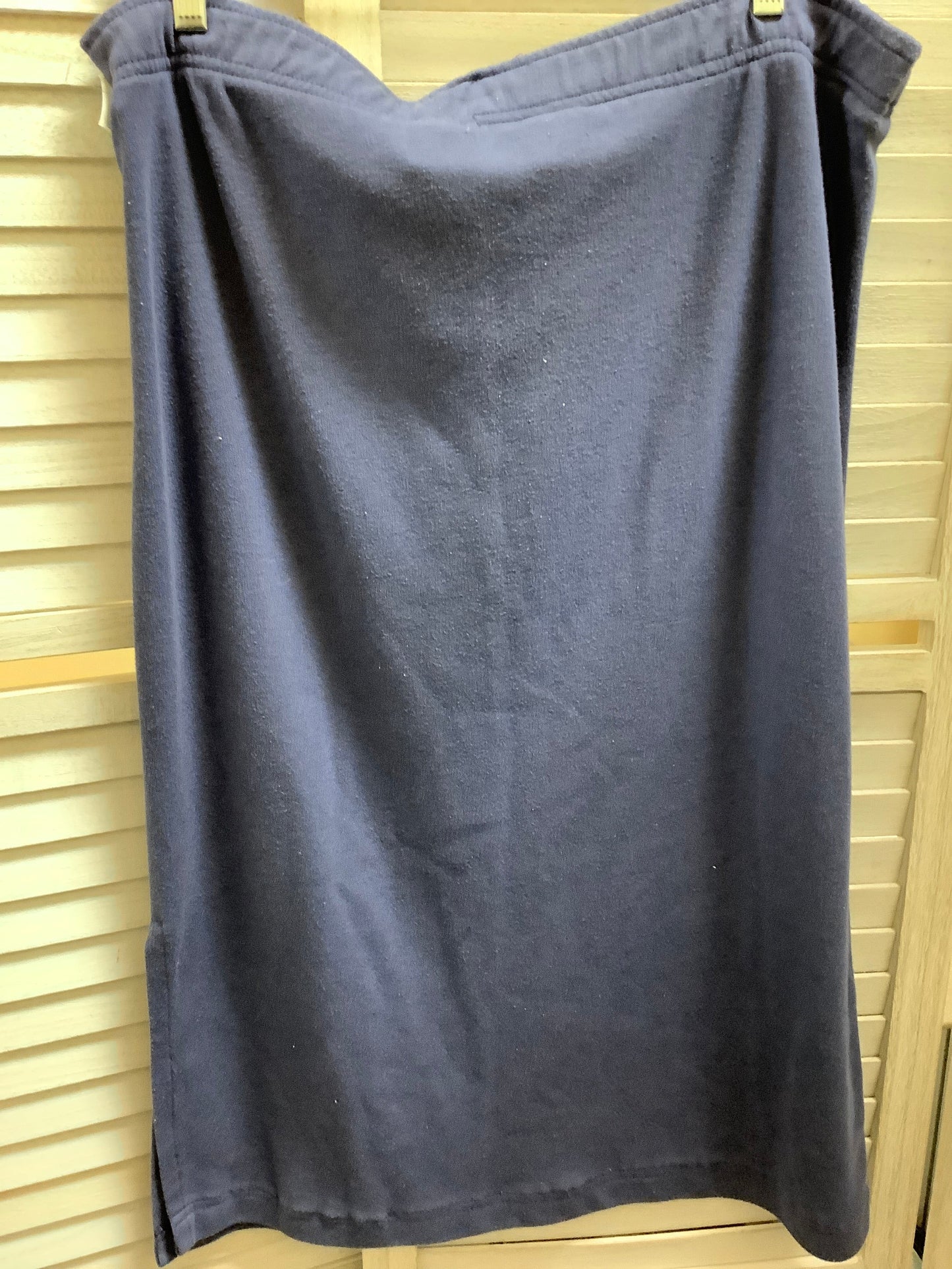 Skirt Midi By Clothes Mentor Size: L