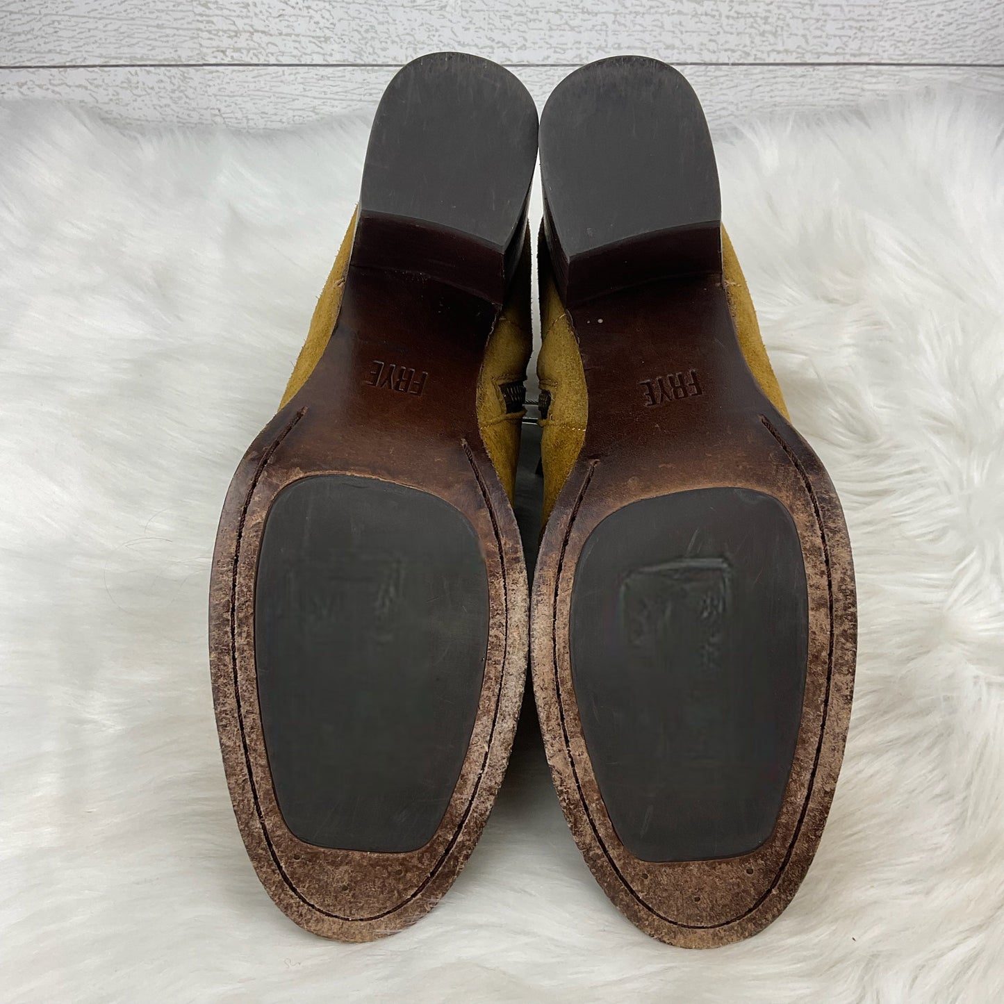 Boots Designer By Frye Size: 8