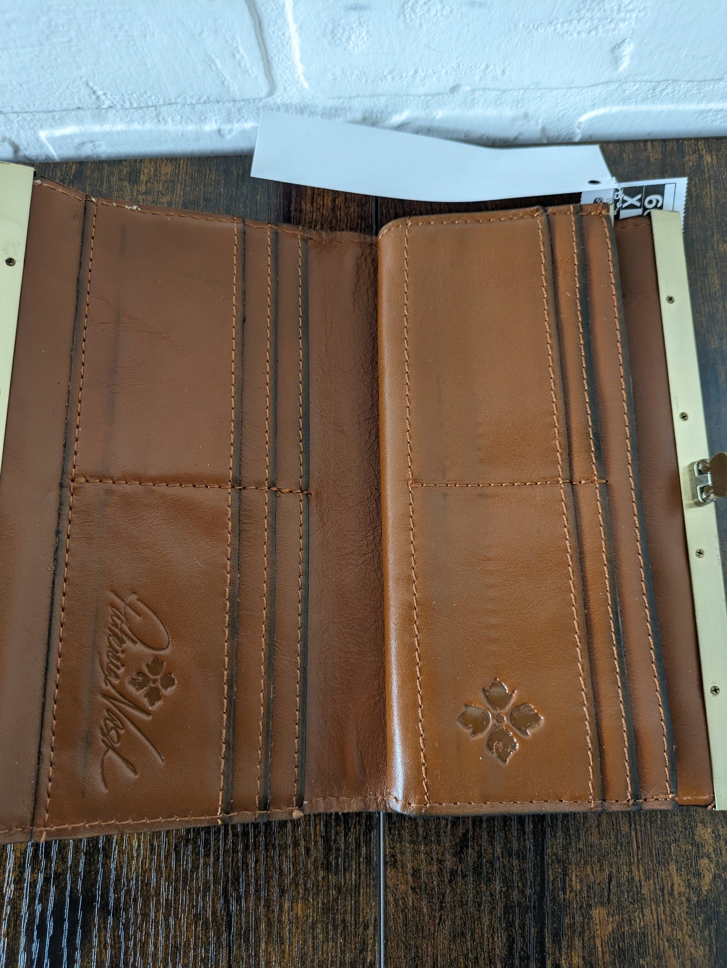 Wallet Leather By Patricia Nash Size: Large