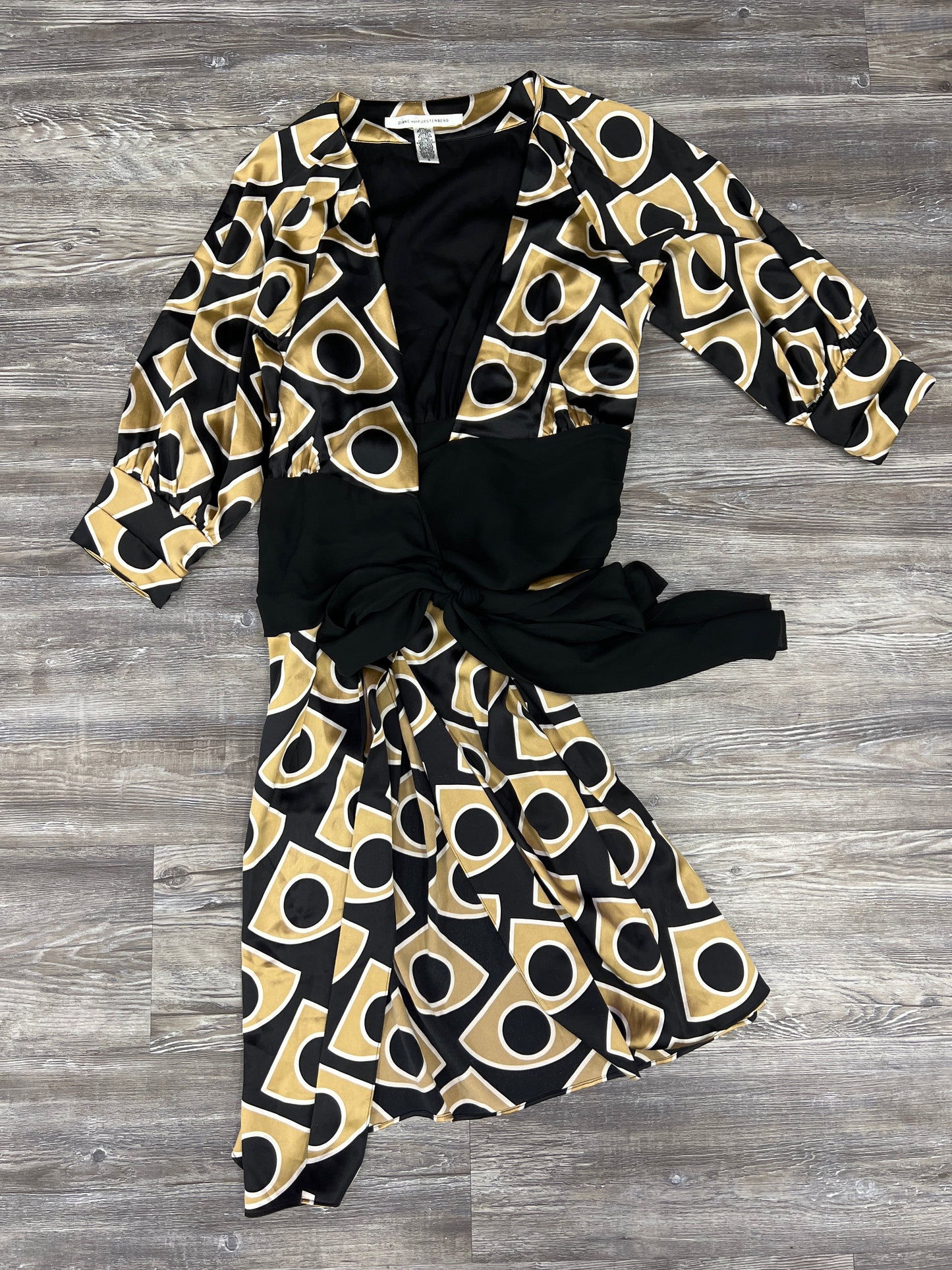 Dress Designer By Diane Von Furstenberg Size: 6