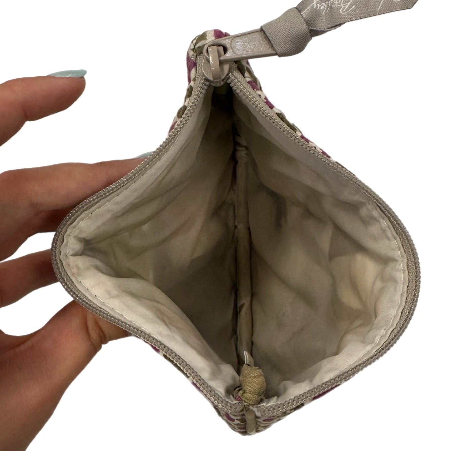 Coin Purse By Vera Bradley Size: Medium