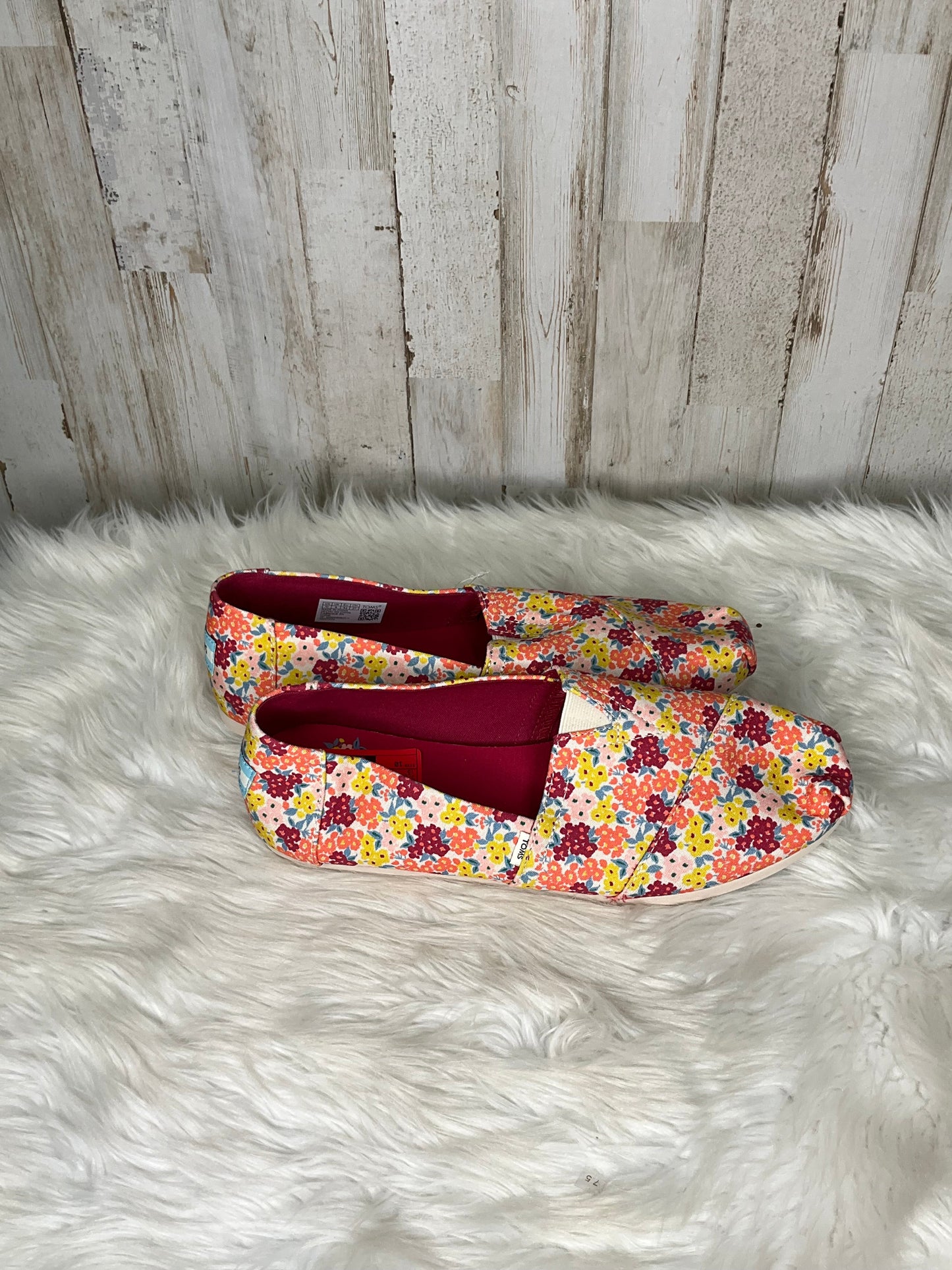 Shoes Flats By Toms Size: 10