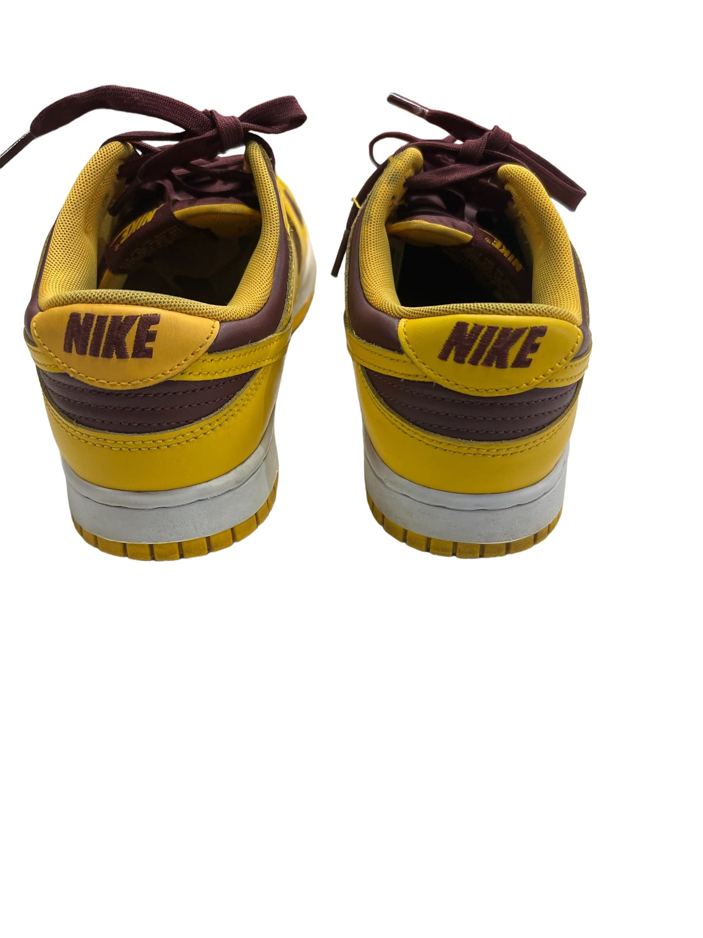 Shoes Athletic By Nike Size: 10.5